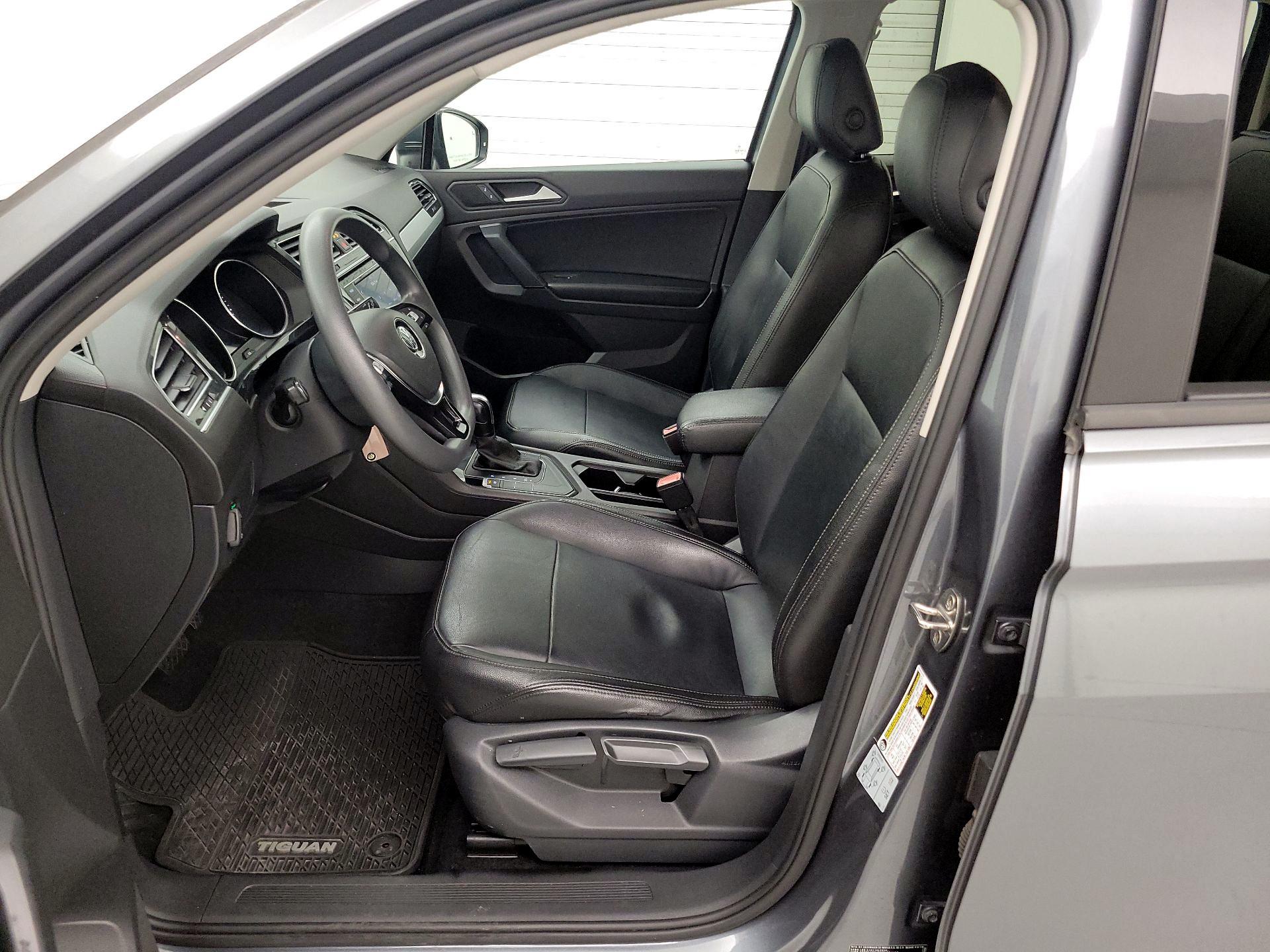 Thumbnail: 2019 Volkswagen Tiguan - 11