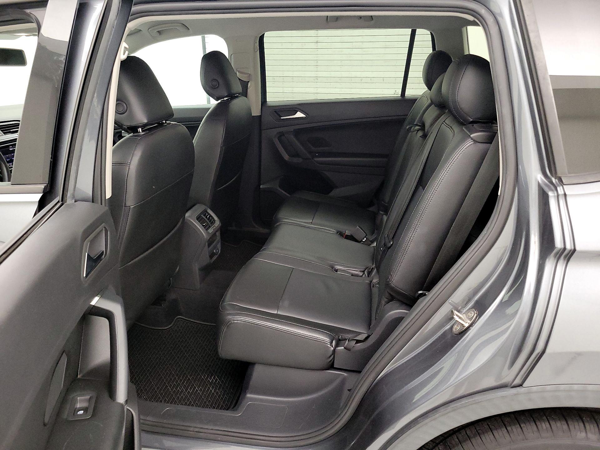 Thumbnail: 2019 Volkswagen Tiguan - 19