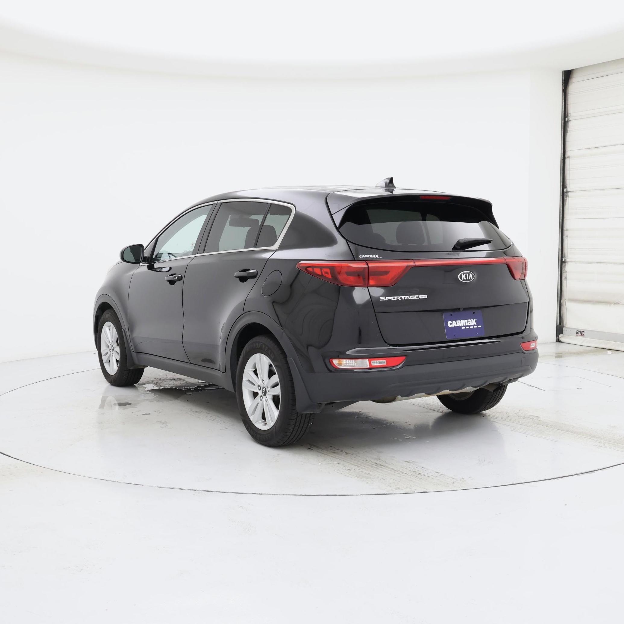 Thumbnail: 2017 Kia Sportage - 2