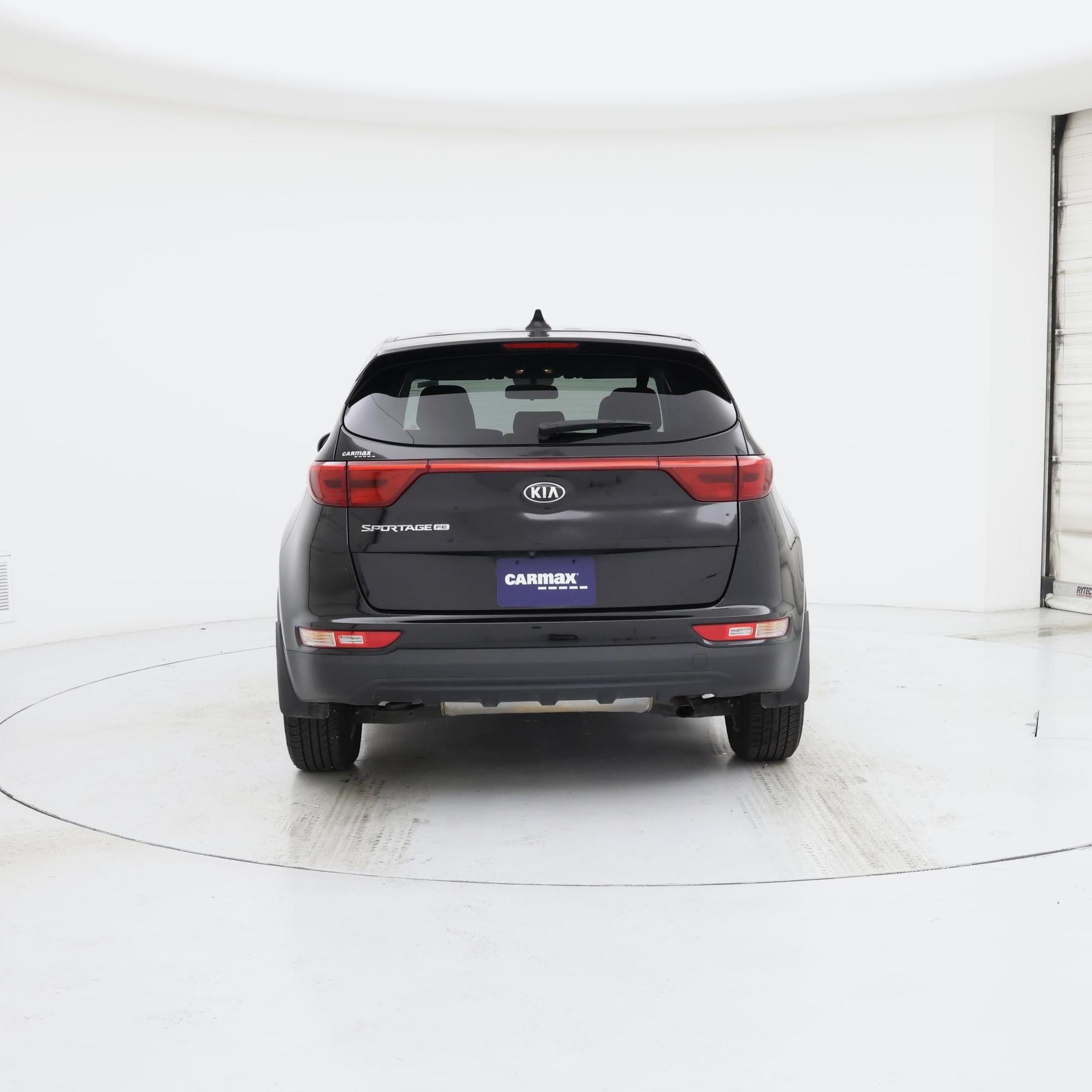 Thumbnail: 2017 Kia Sportage - 6