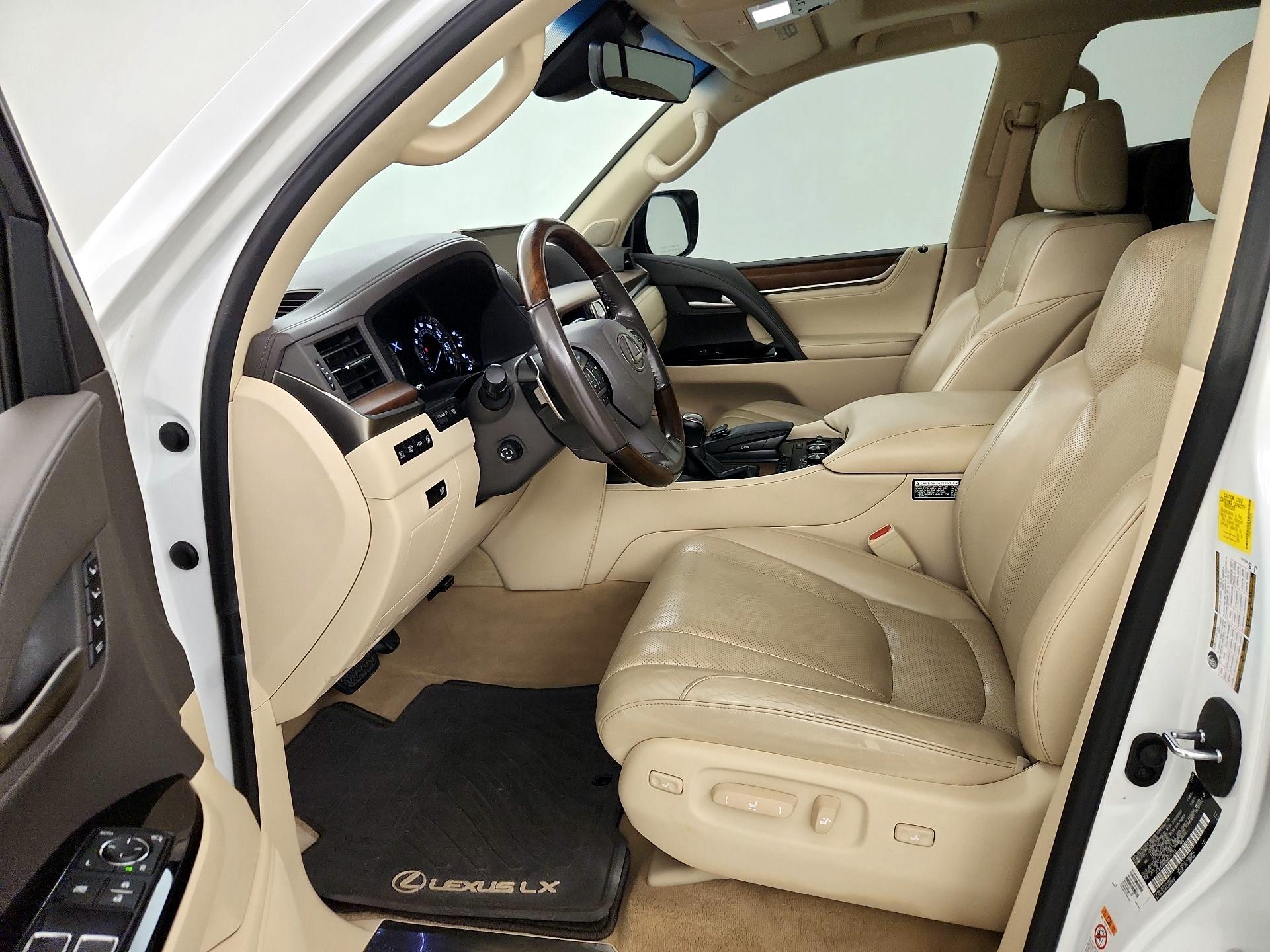 Thumbnail: 2017 Lexus LX - 11