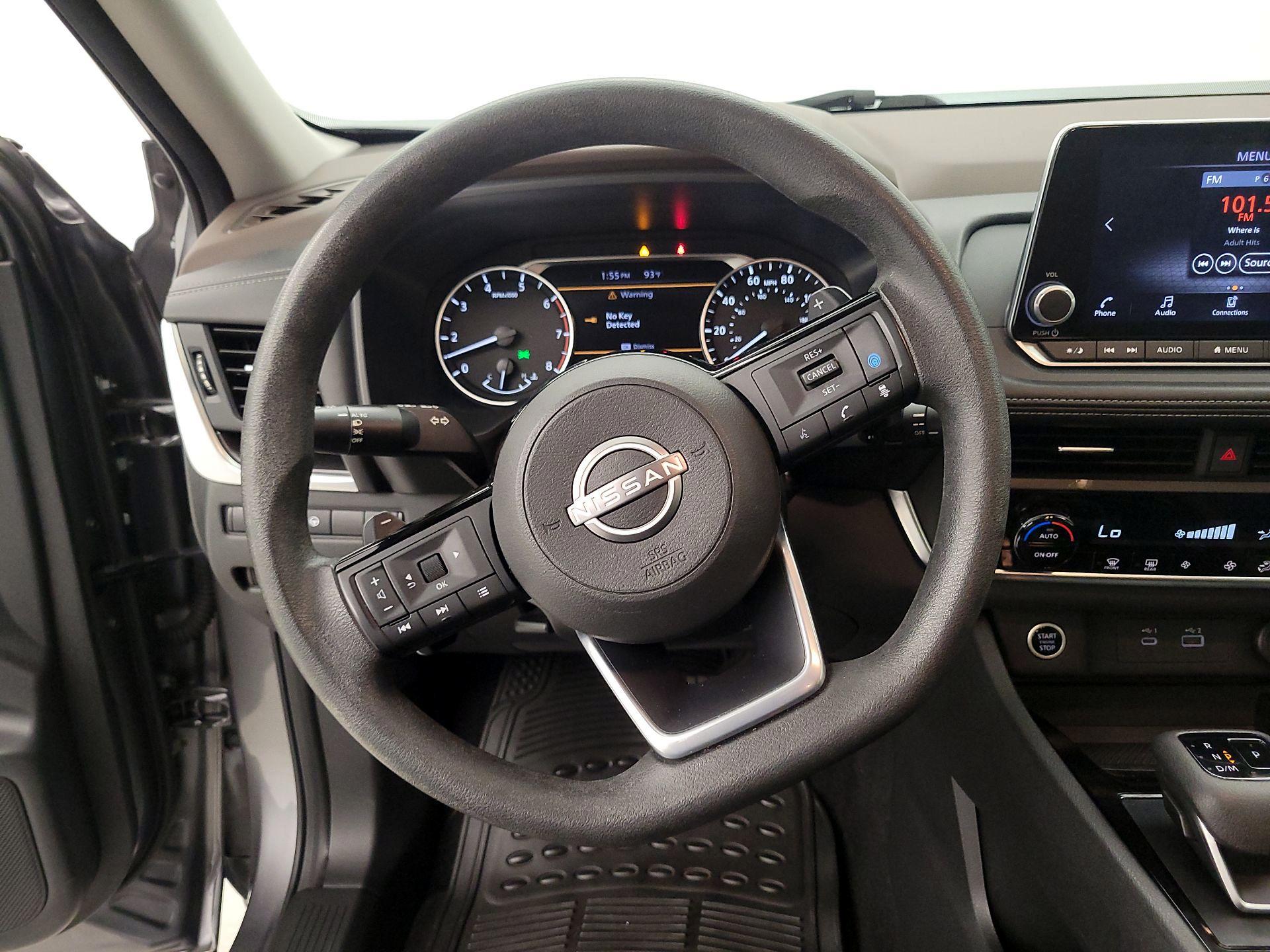 Thumbnail: 2023 Nissan Rogue - 10