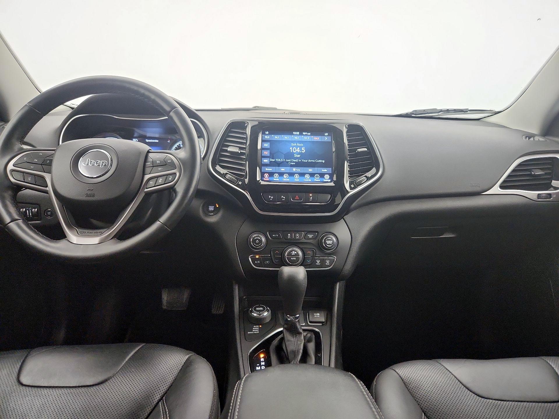 Thumbnail: 2021 Jeep Cherokee - 9