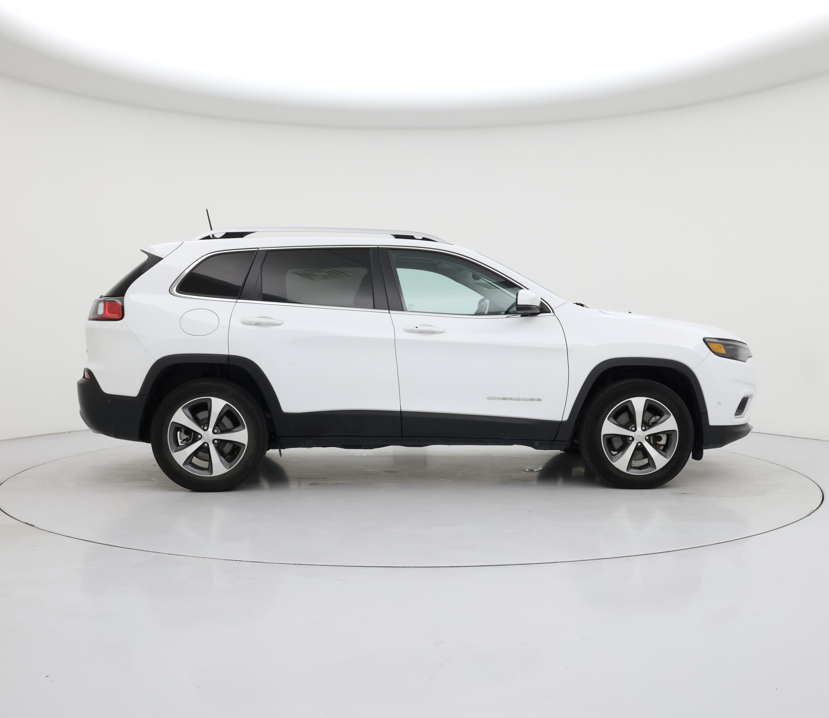 Thumbnail: 2021 Jeep Cherokee - 7
