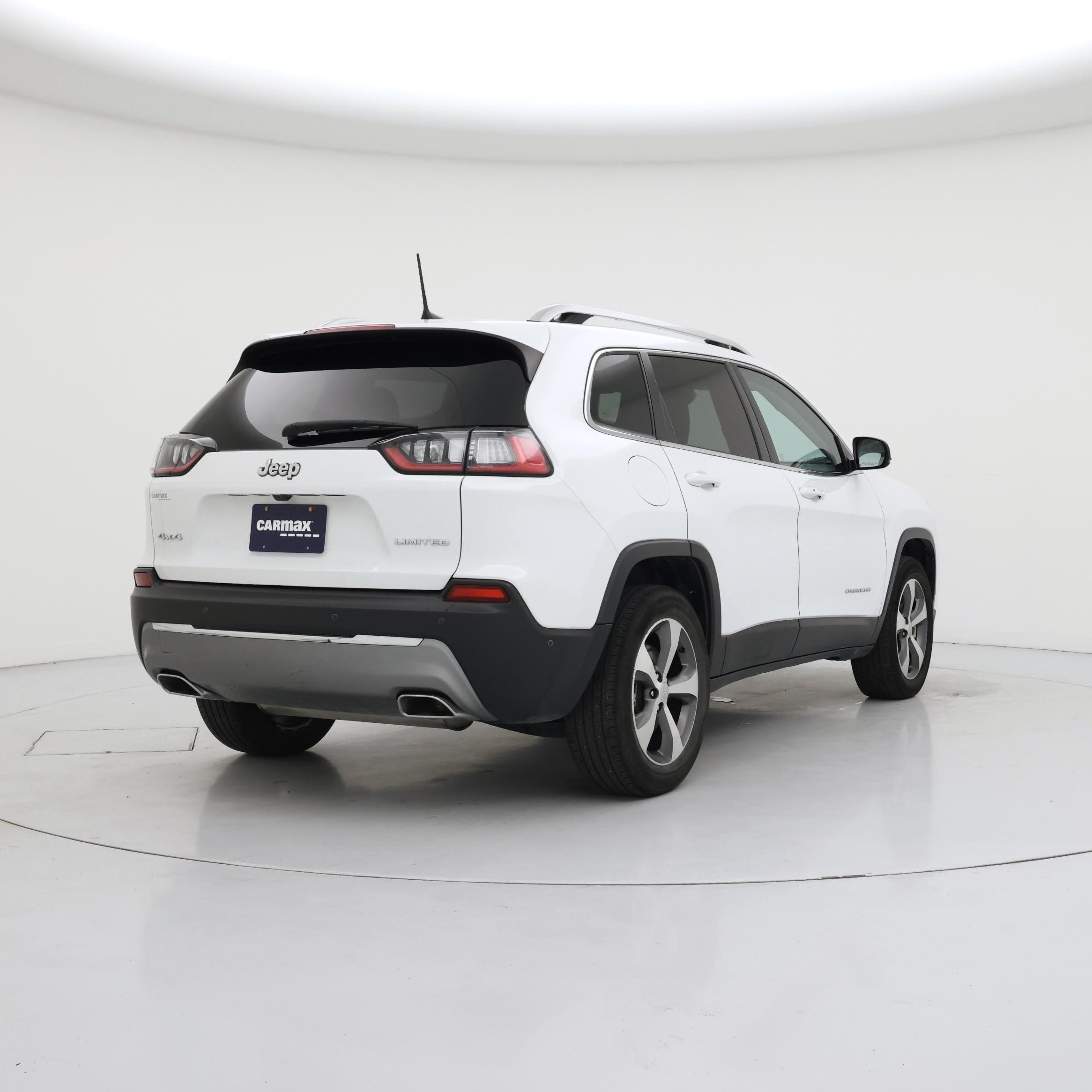 Thumbnail: 2021 Jeep Cherokee - 8
