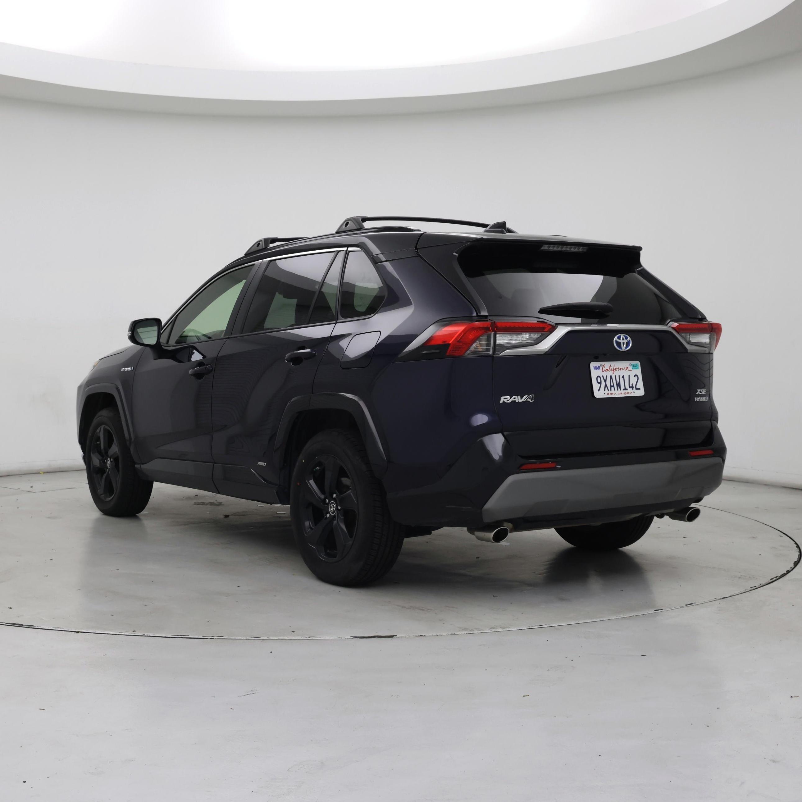 Thumbnail: 2019 Toyota RAV4 - 2
