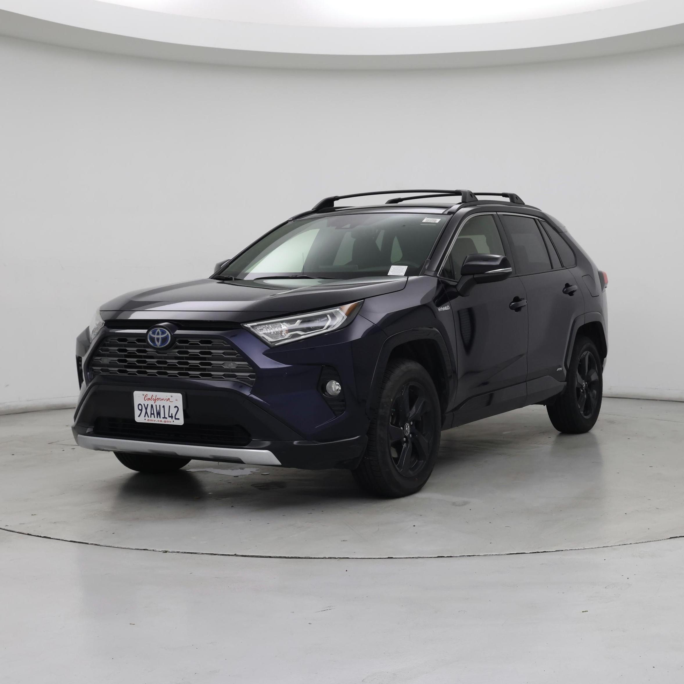 Thumbnail: 2019 Toyota RAV4 - 4