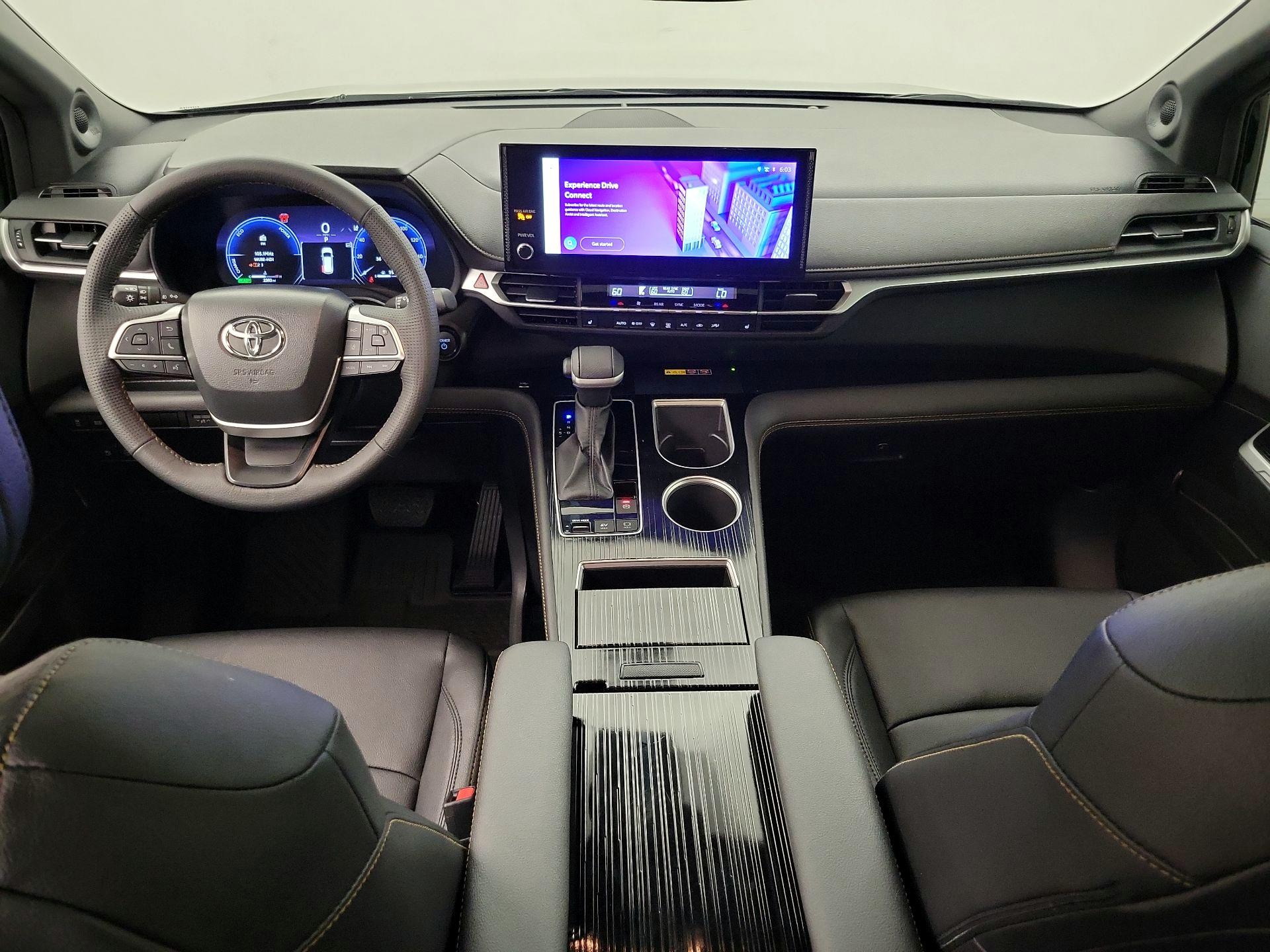 Thumbnail: 2025 Toyota Sienna - 9