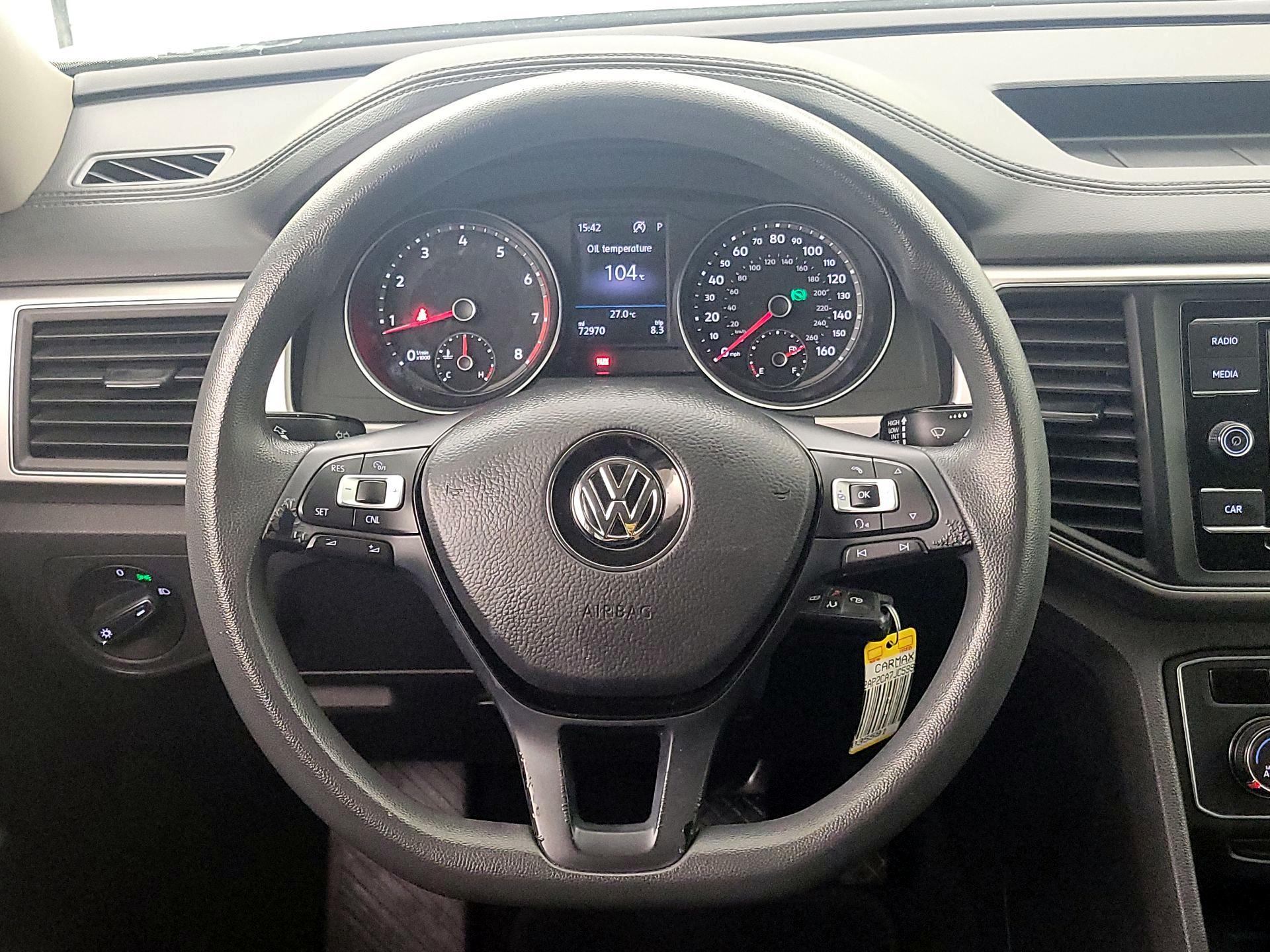 Thumbnail: 2018 Volkswagen Atlas - 10