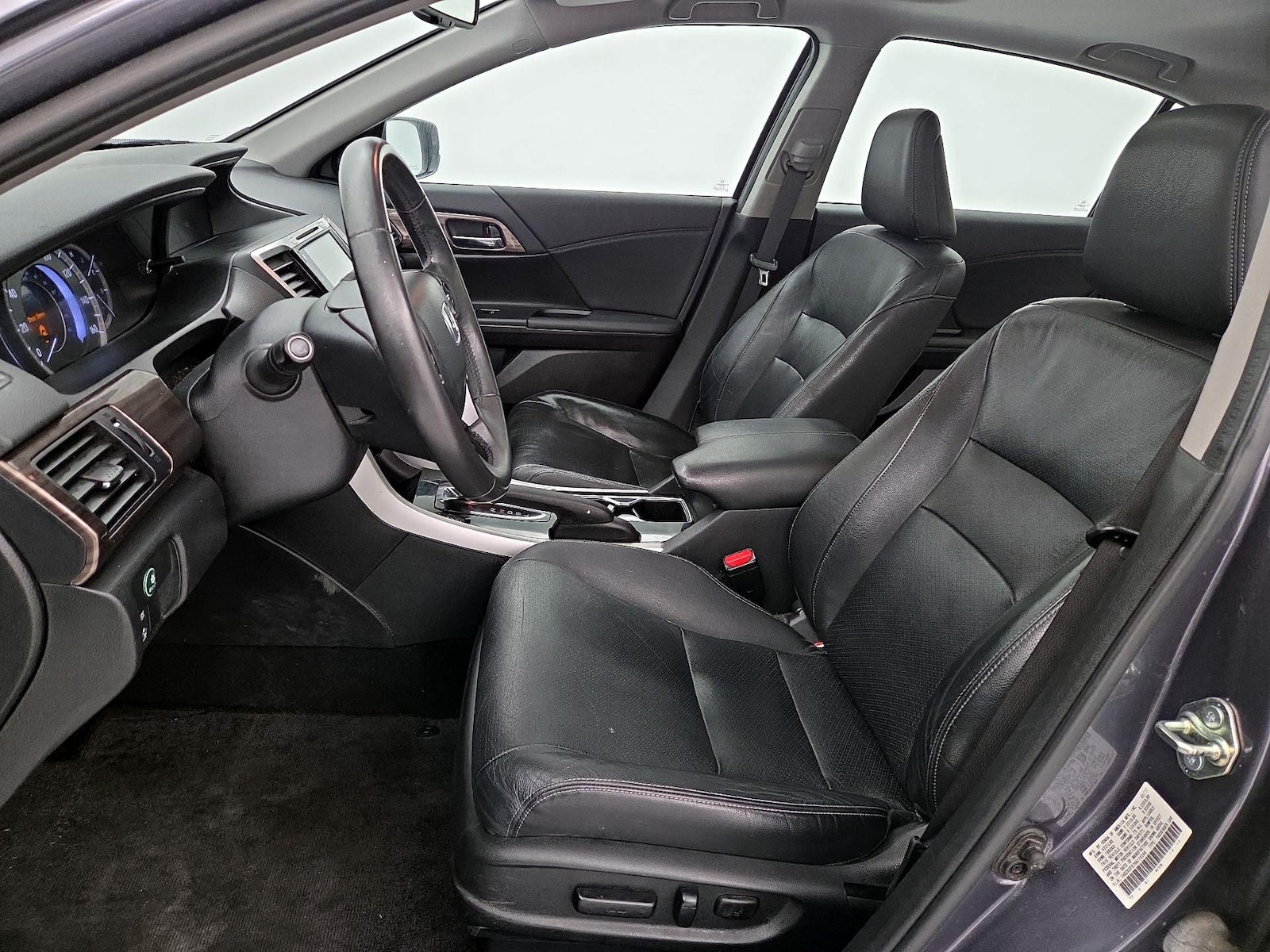 2017 Honda Accord EX-L - Photo 12