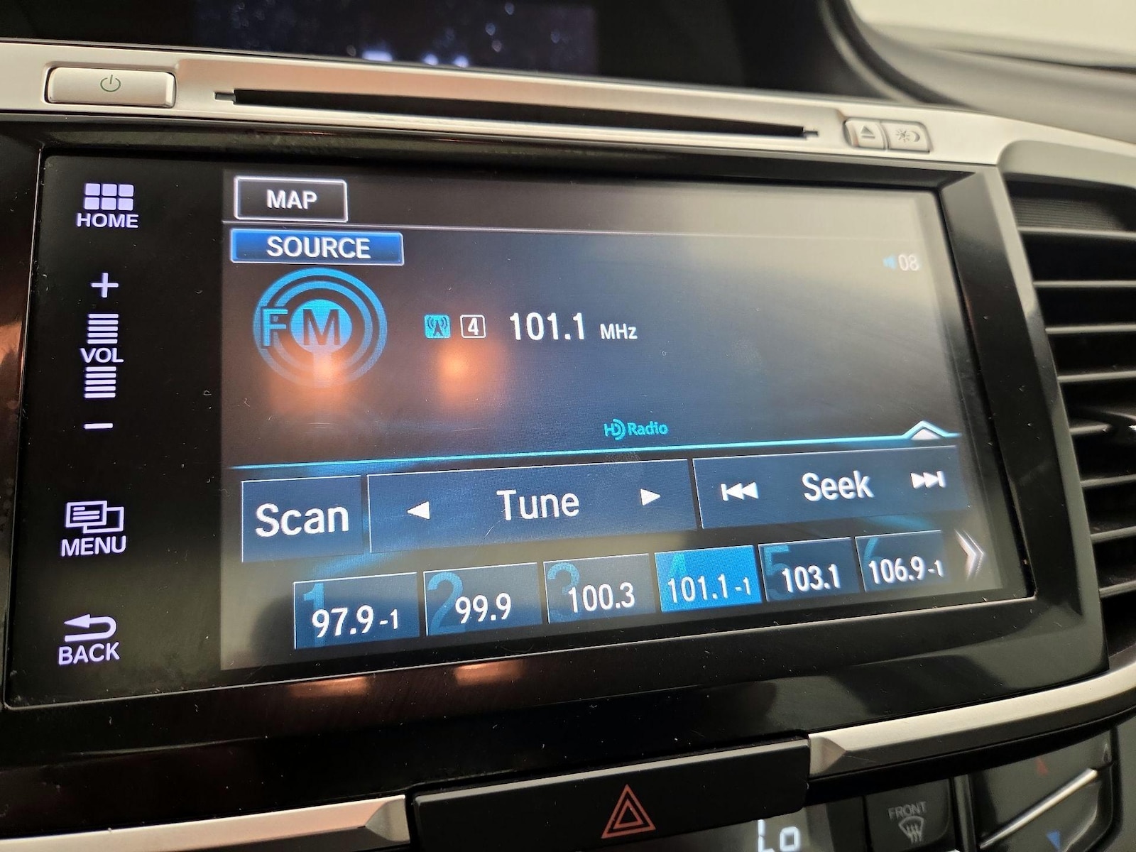 2017 Honda Accord EX-L - Photo 17