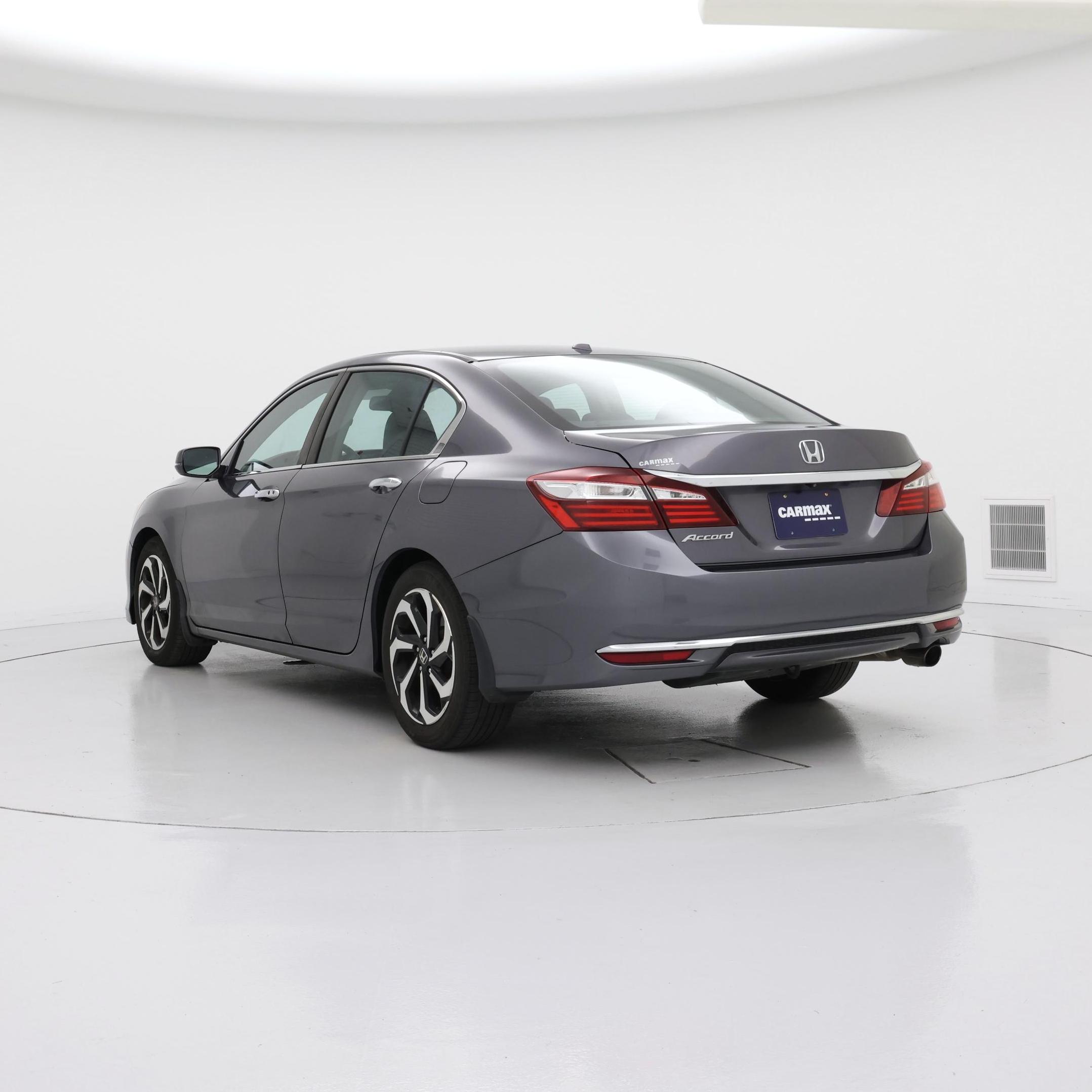 Thumbnail: 2017 Honda Accord - 2