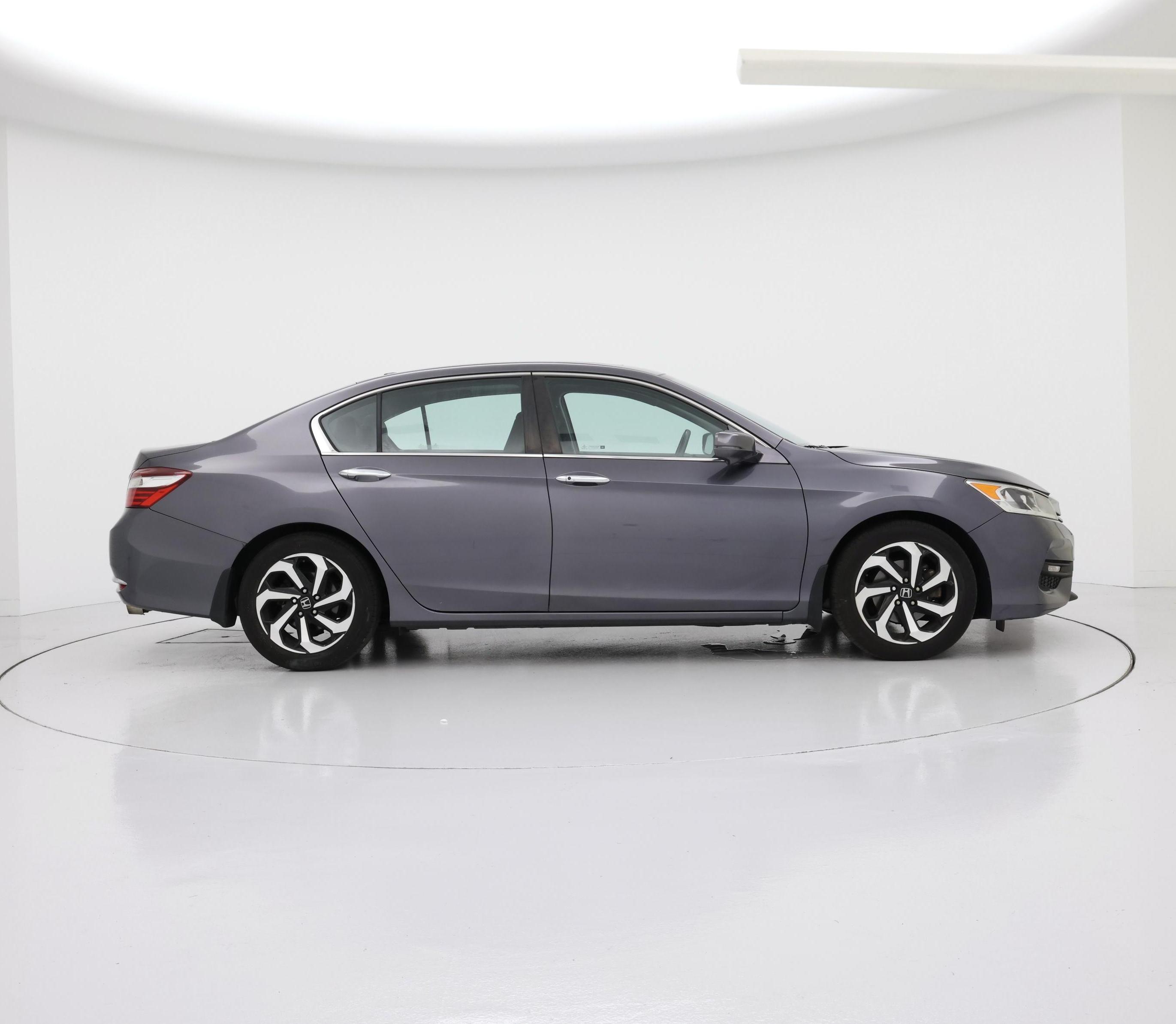 Thumbnail: 2017 Honda Accord - 7