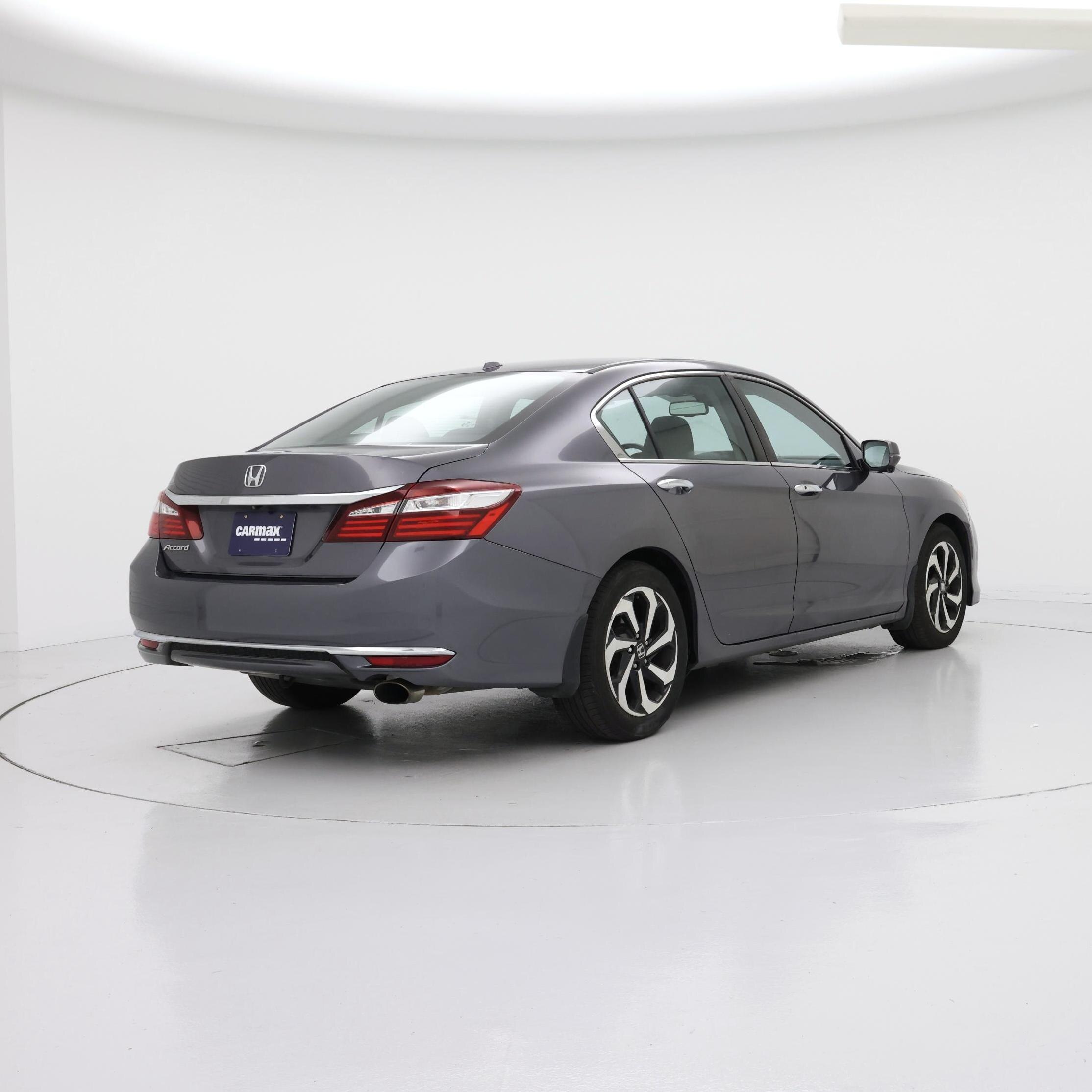 Thumbnail: 2017 Honda Accord - 8