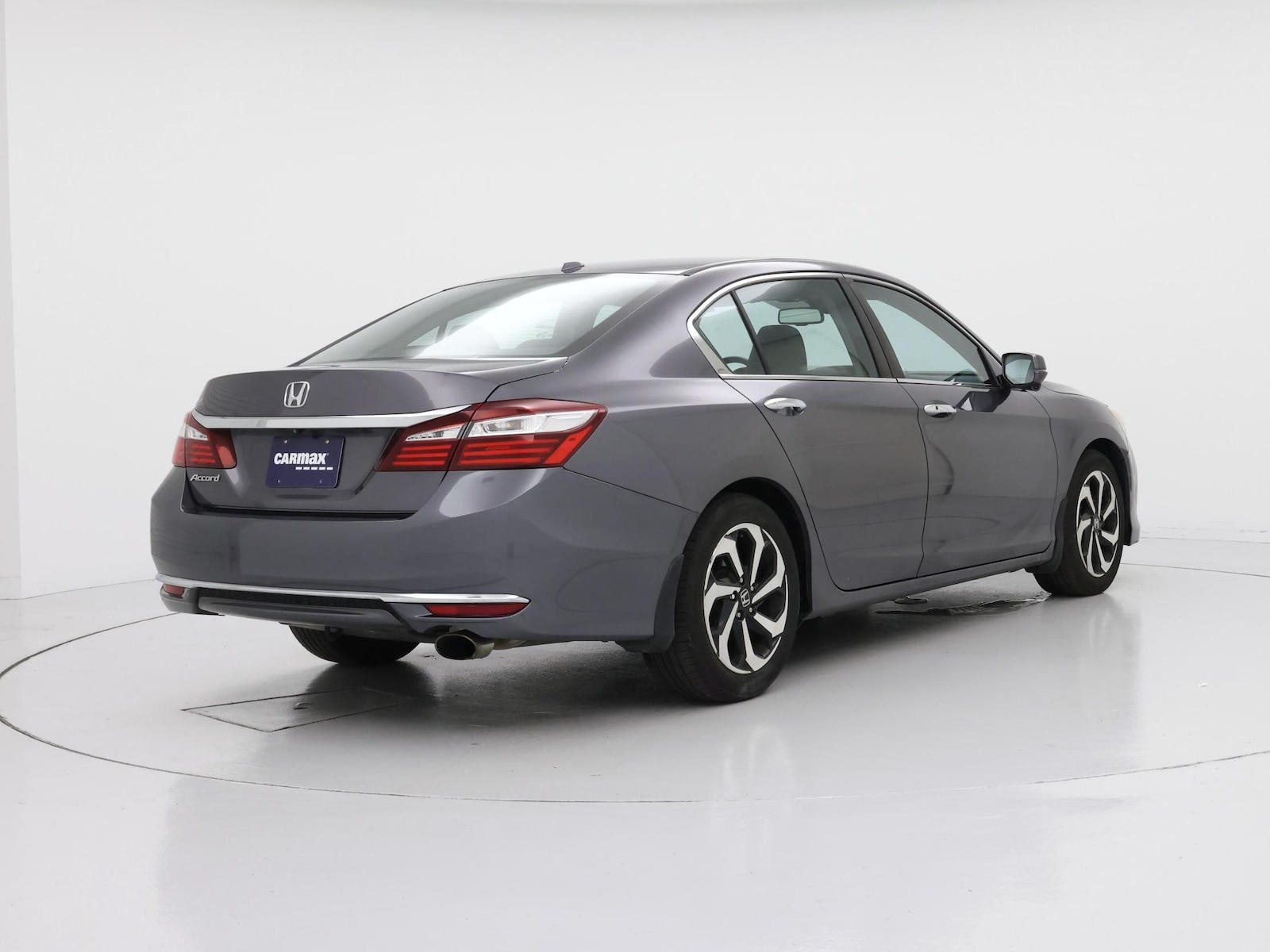 2017 Honda Accord EX-L - Photo 9