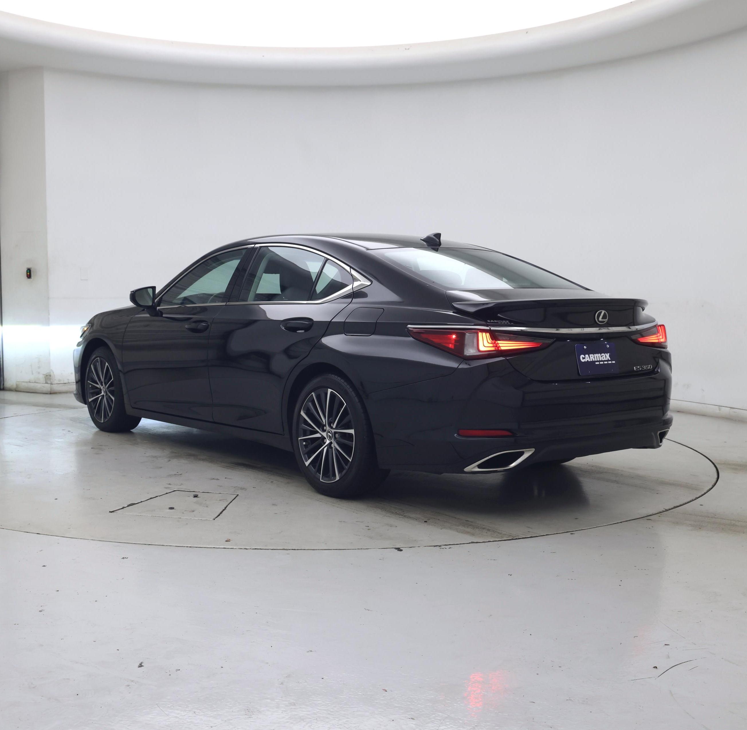 Thumbnail: 2025 Lexus ES - 2