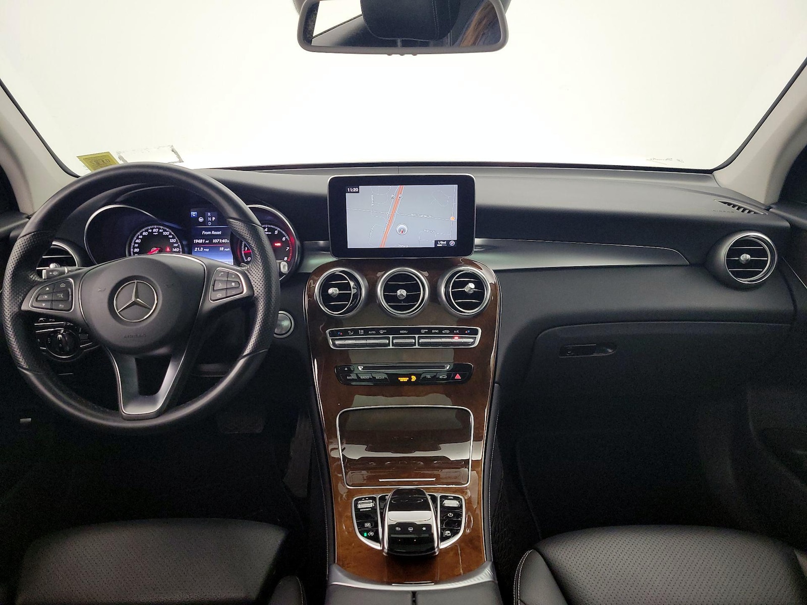 2016 Mercedes-Benz GLC GLC300 - Photo 10