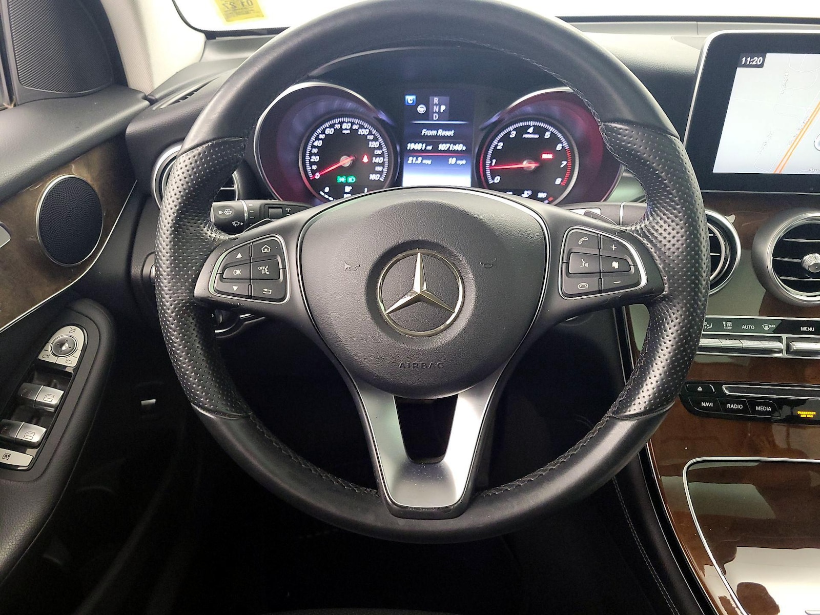 2016 Mercedes-Benz GLC GLC300 - Photo 11