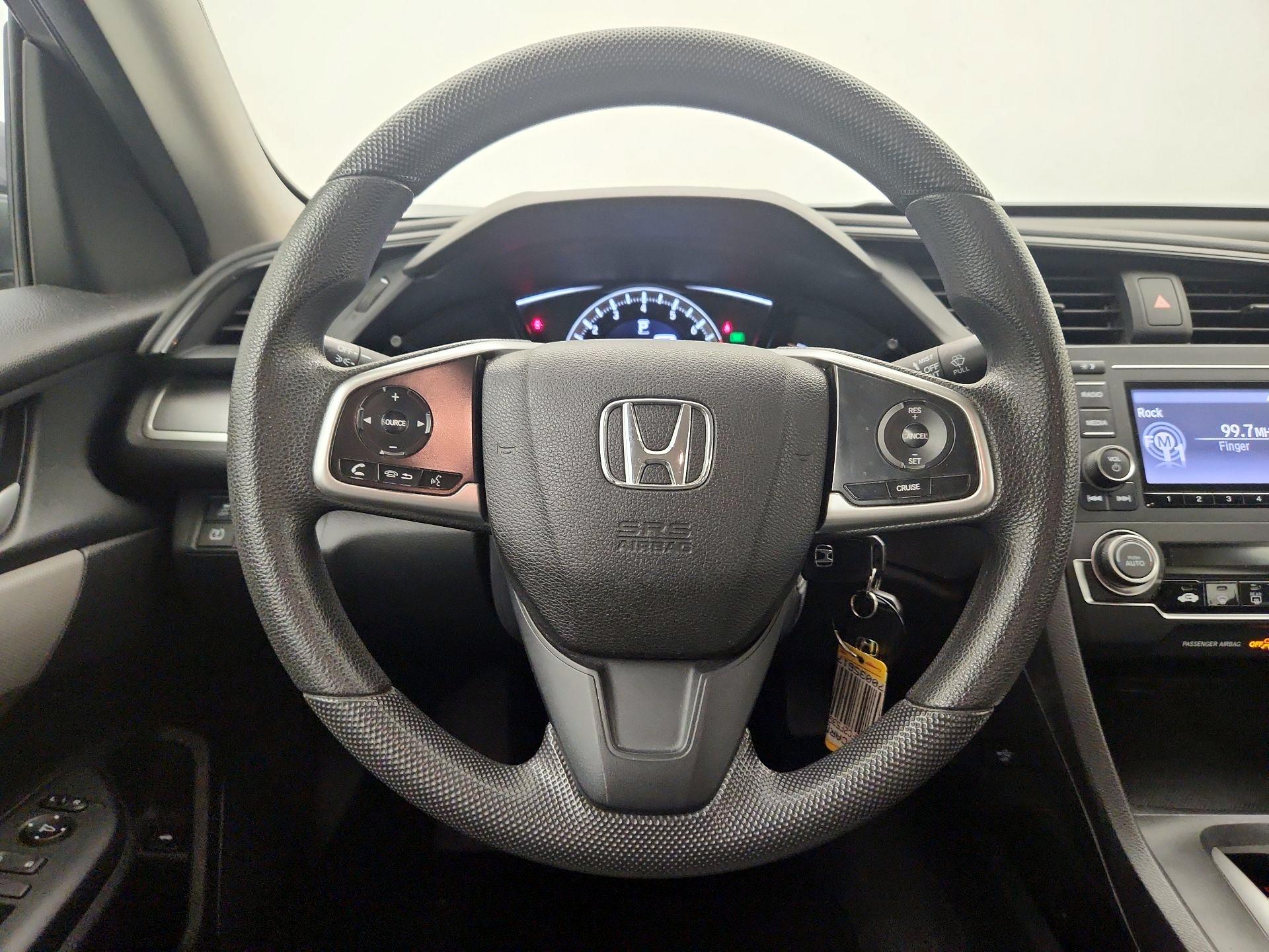 Thumbnail: 2016 Honda Civic - 10