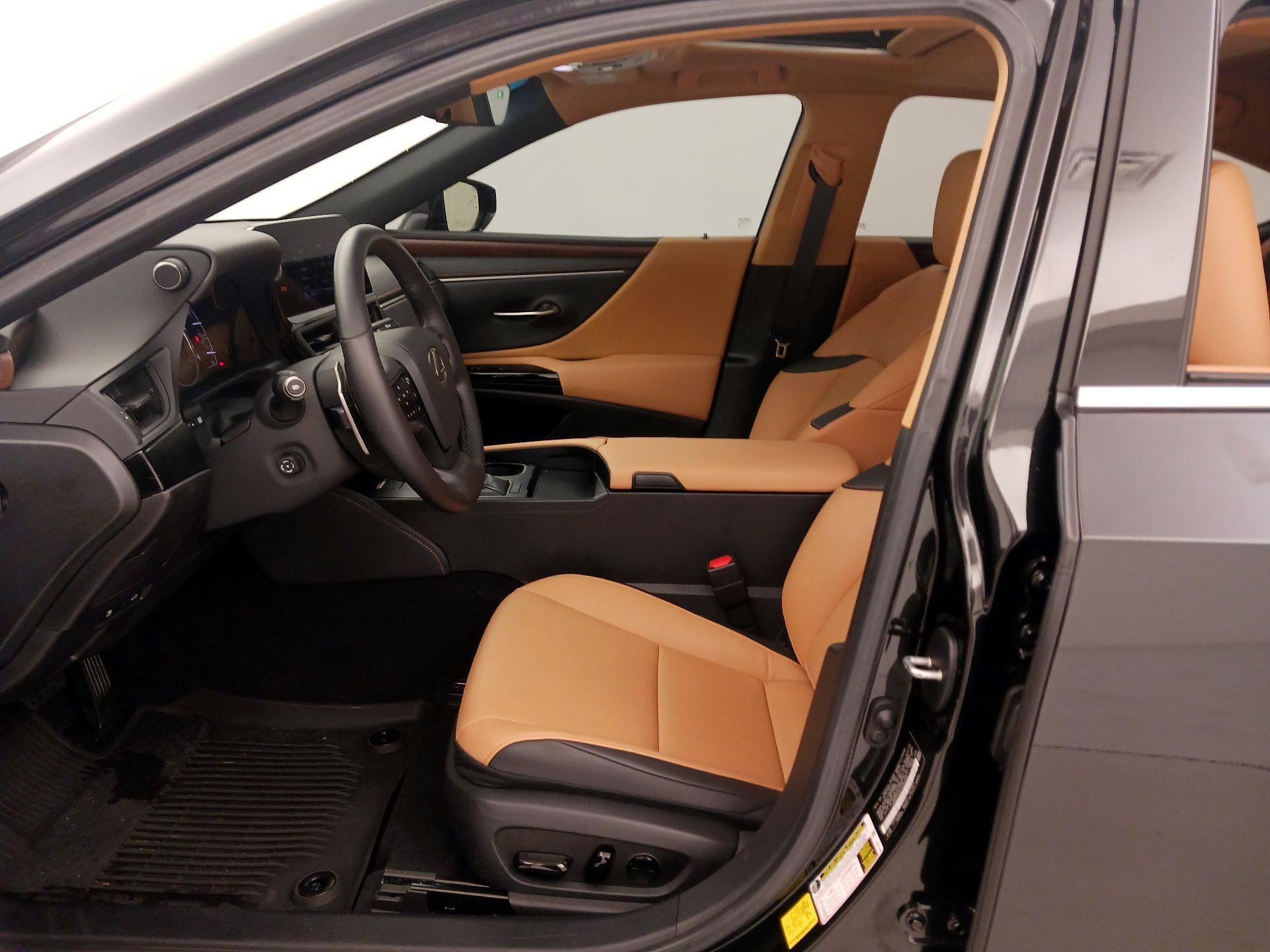 Thumbnail: 2025 Lexus ES - 11