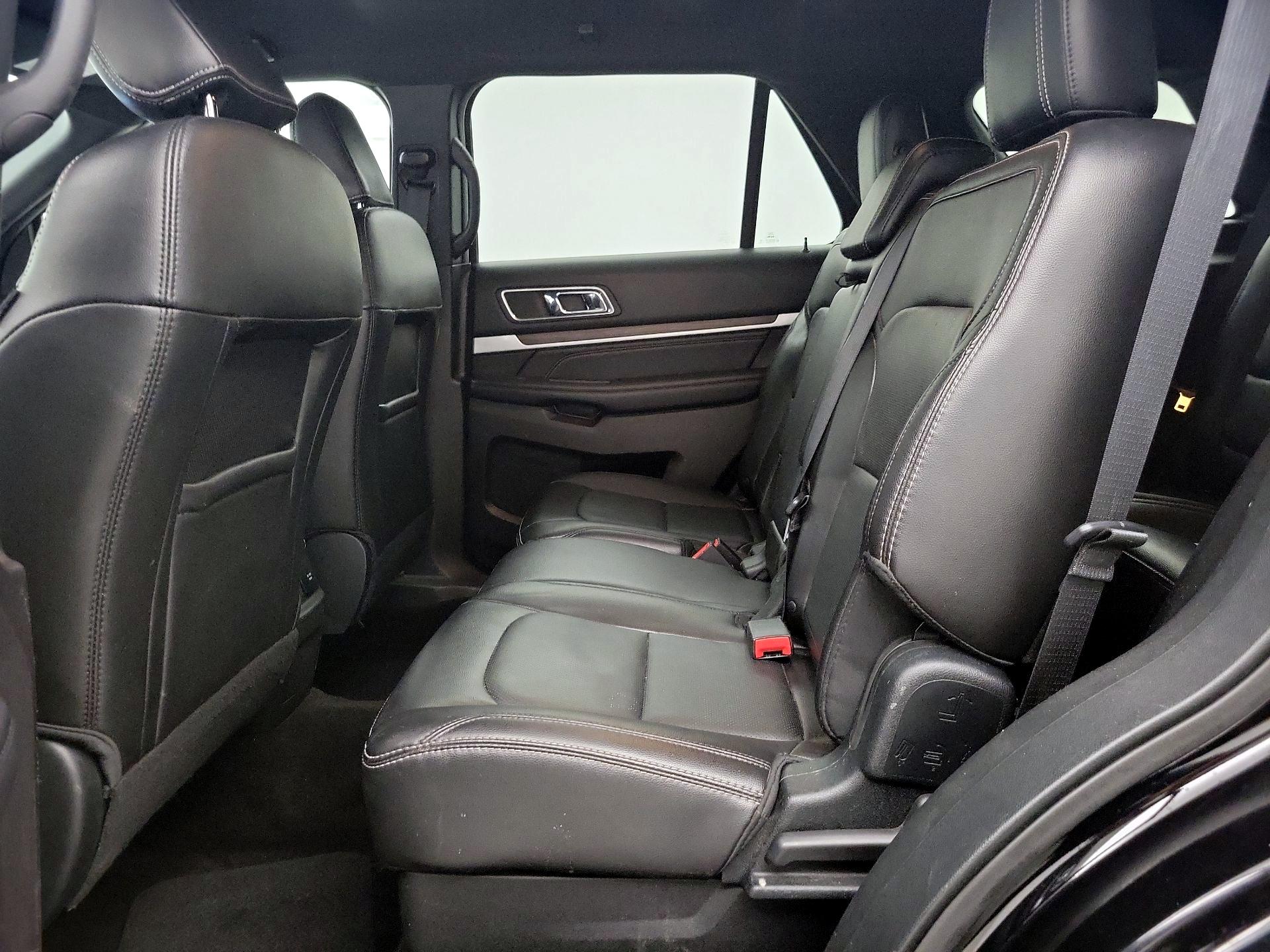 Thumbnail: 2018 Ford Explorer - 20