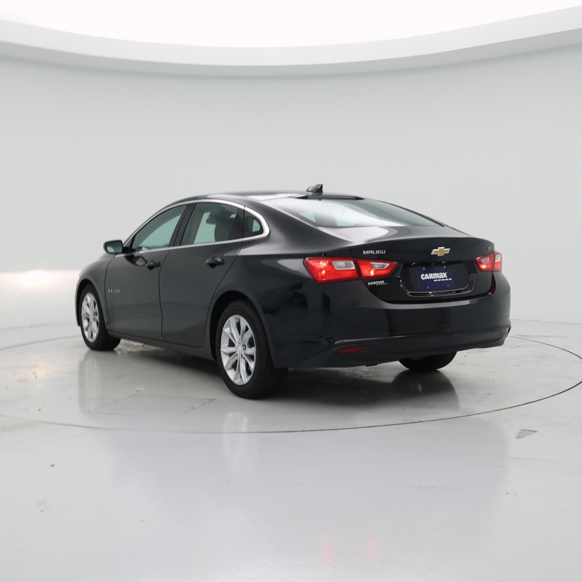 Thumbnail: 2023 Chevrolet Malibu - 2