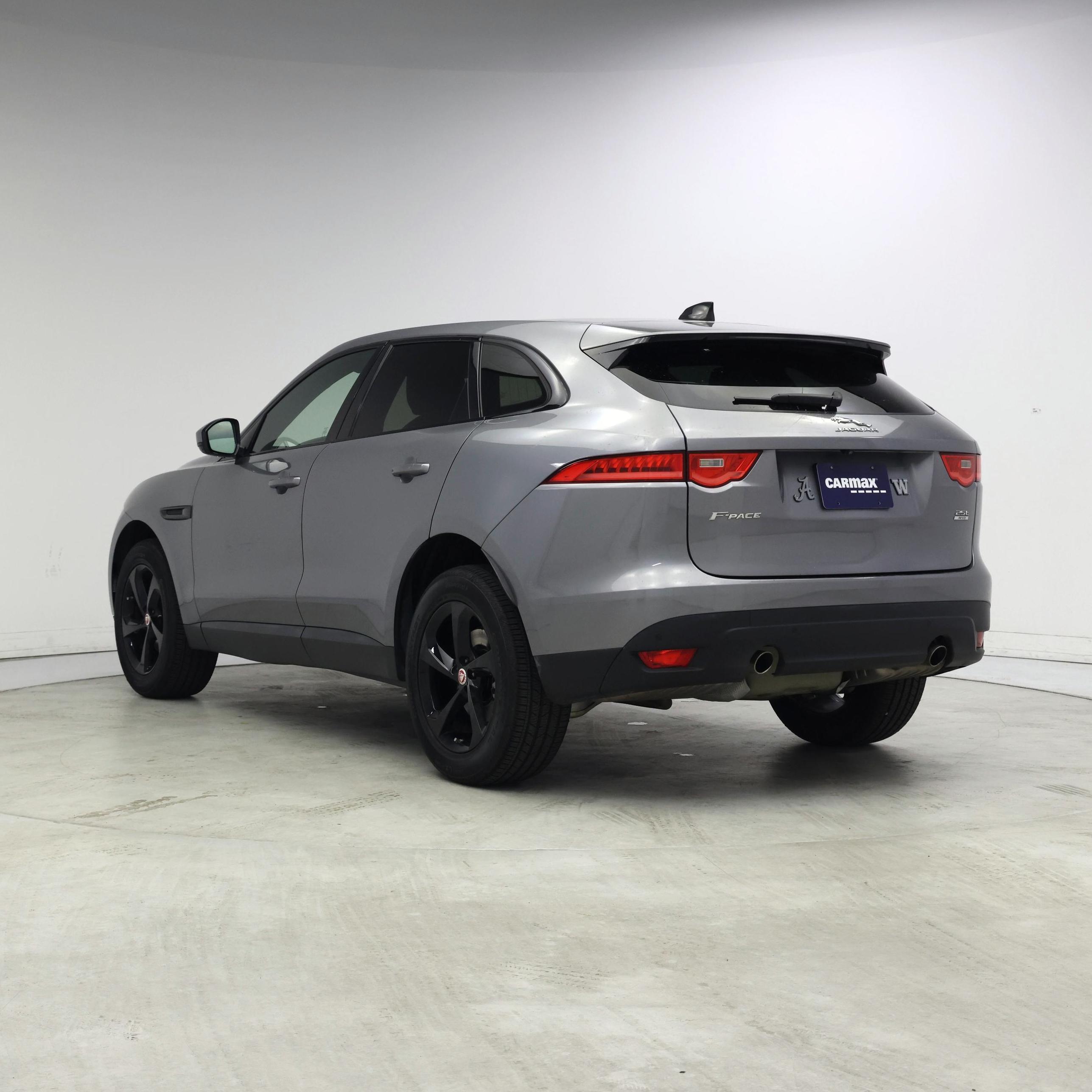 Thumbnail: 2020 Jaguar F-Pace - 2