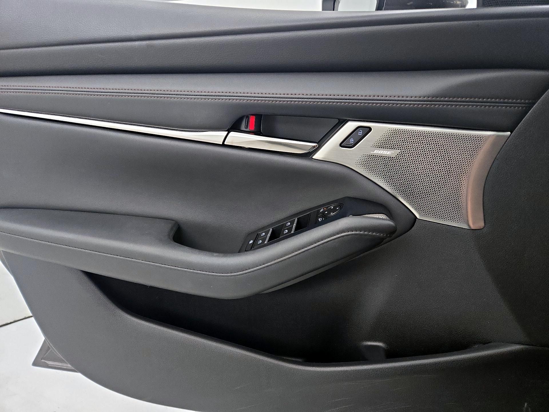 Thumbnail: 2019 Mazda Mazda3 - 12