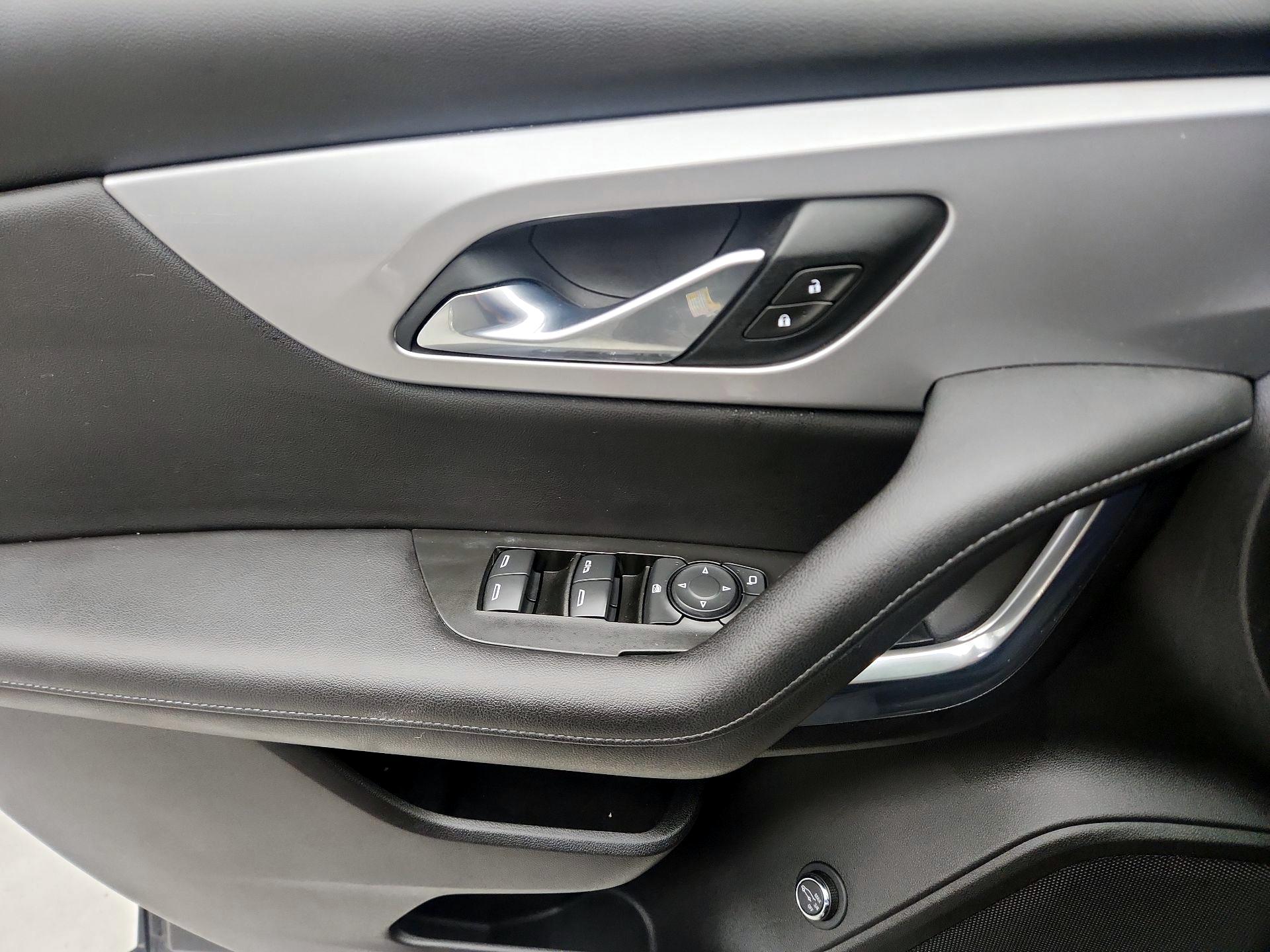 Thumbnail: 2021 Chevrolet Blazer - 12