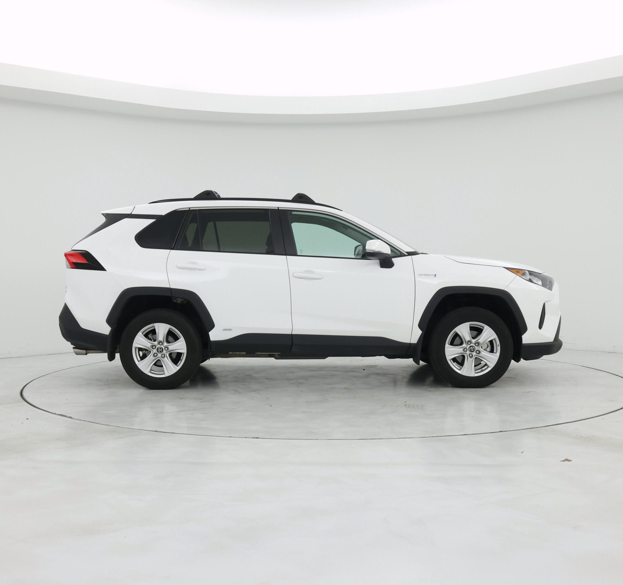 Thumbnail: 2020 Toyota RAV4 - 7