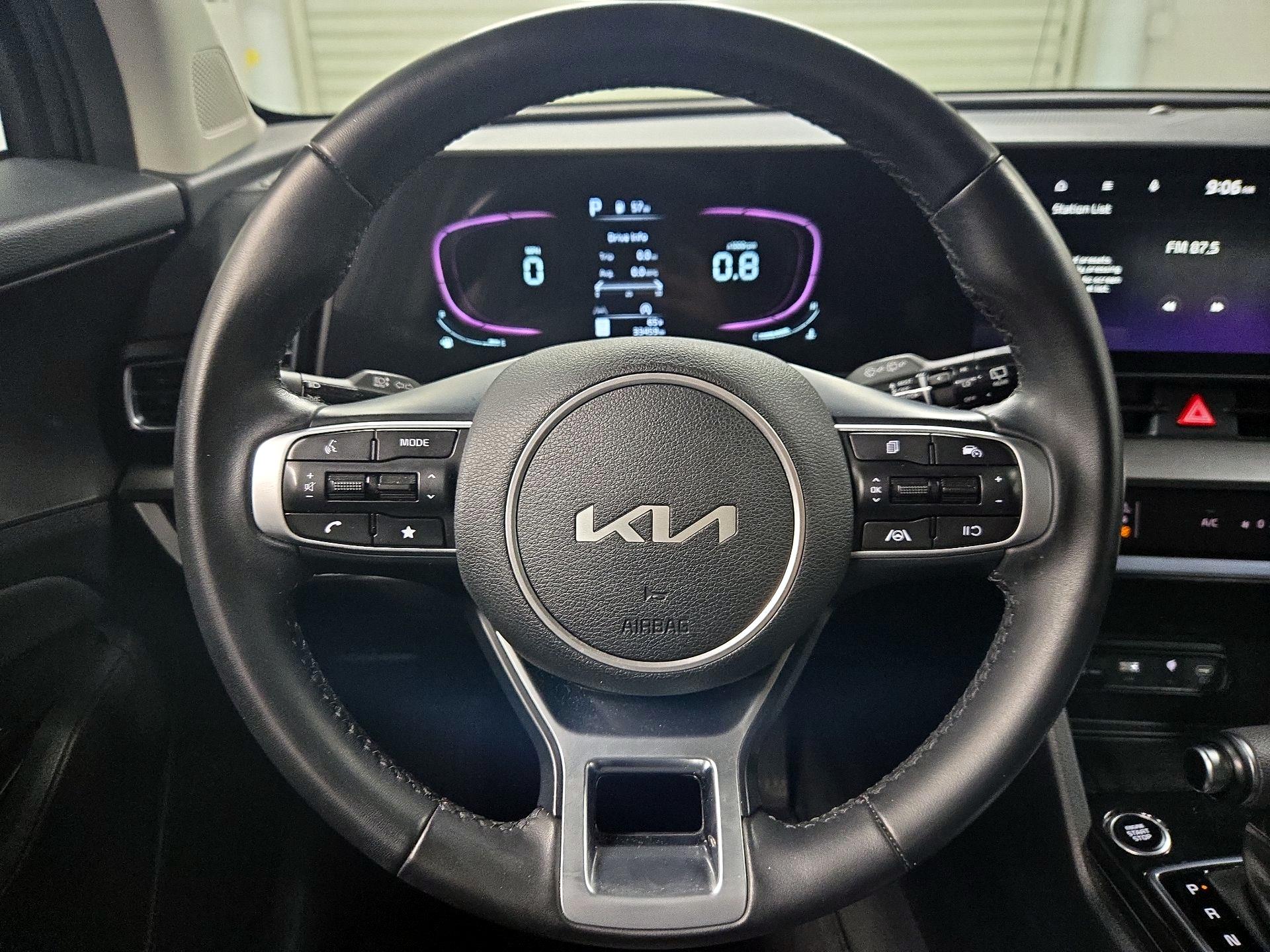 Thumbnail: 2023 Kia Sportage - 10