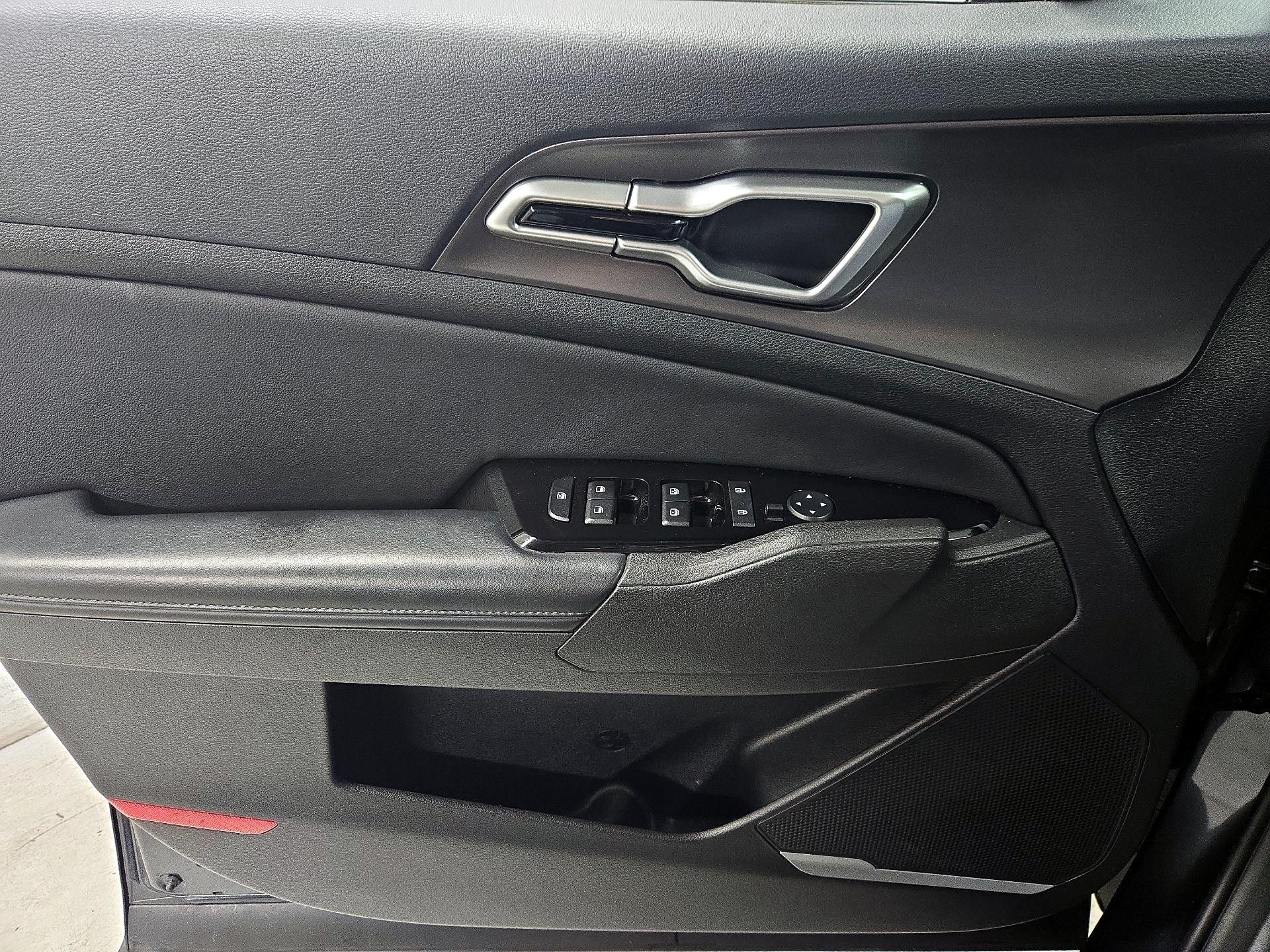 Thumbnail: 2023 Kia Sportage - 12