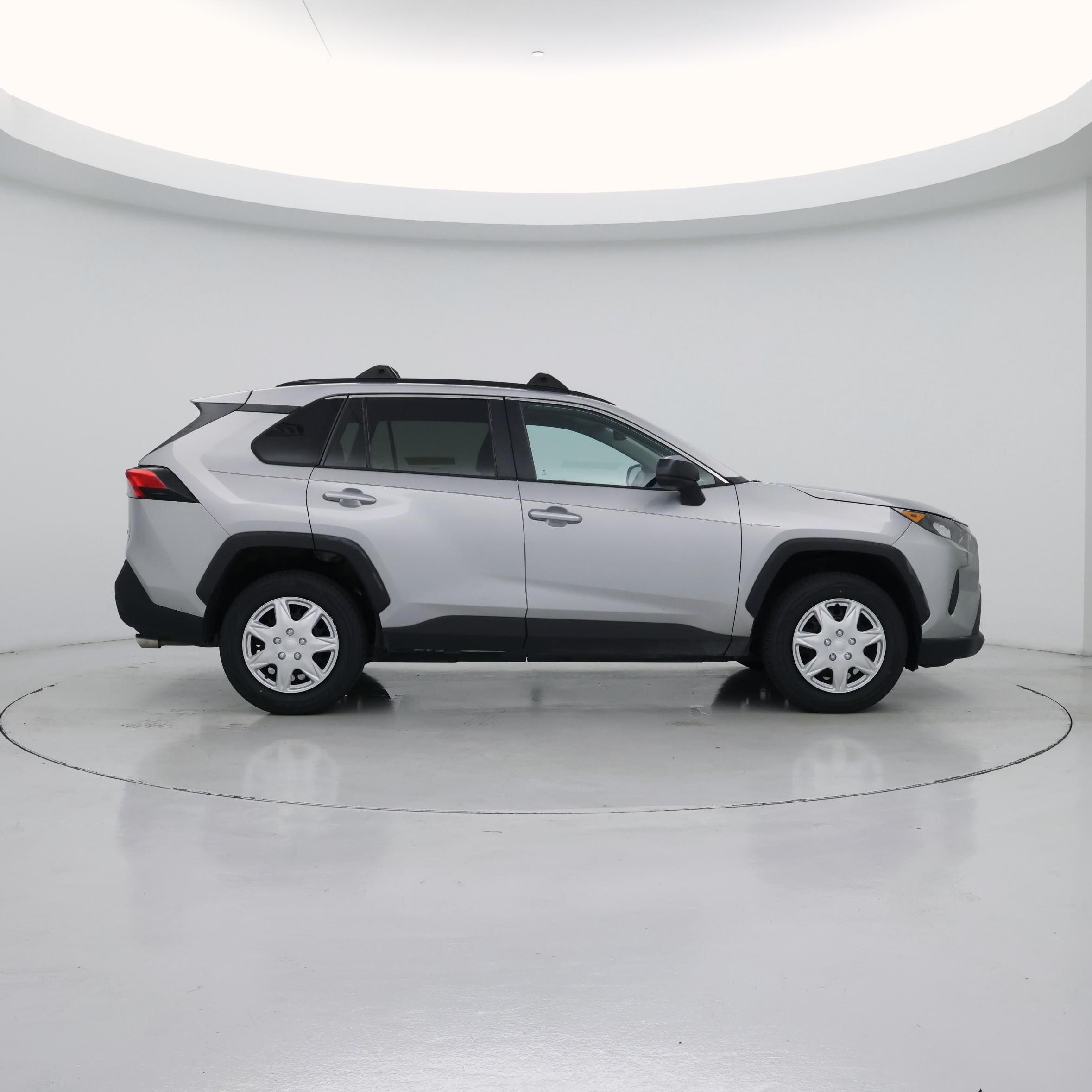 Thumbnail: 2019 Toyota RAV4 - 7