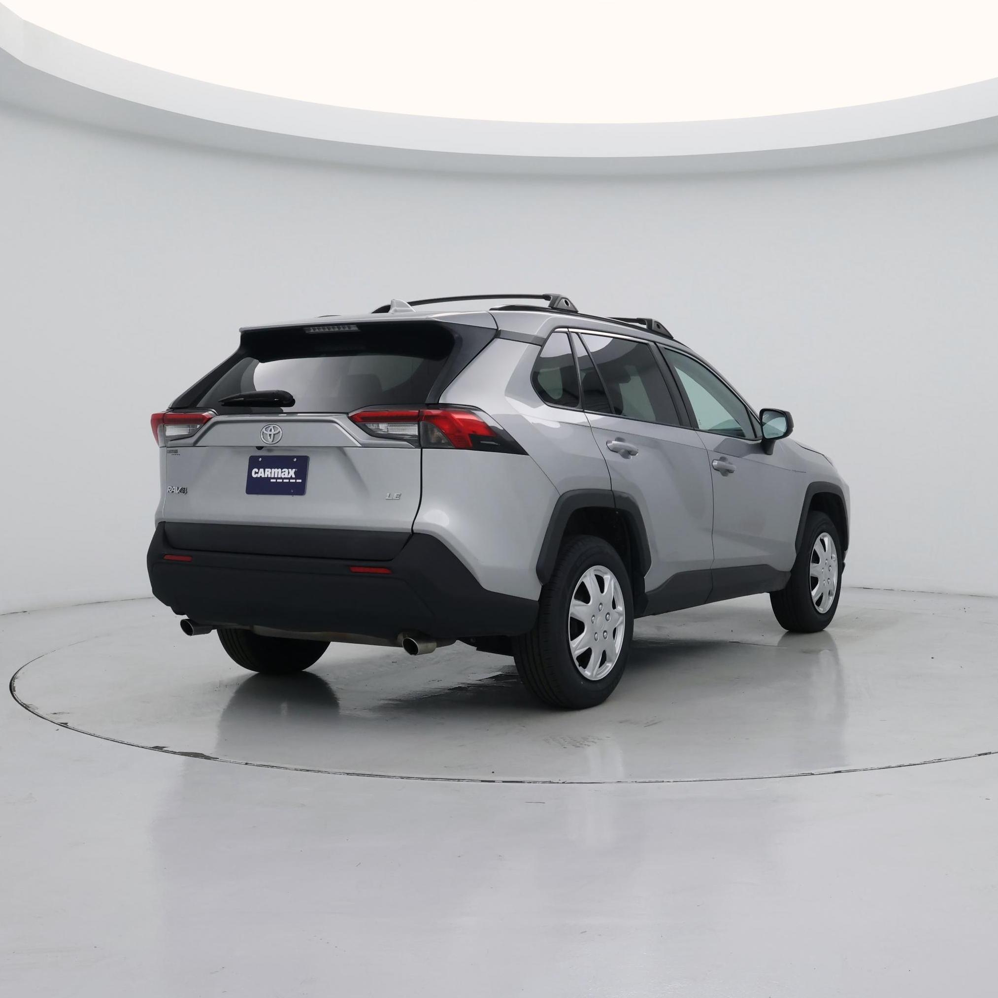 Thumbnail: 2019 Toyota RAV4 - 8
