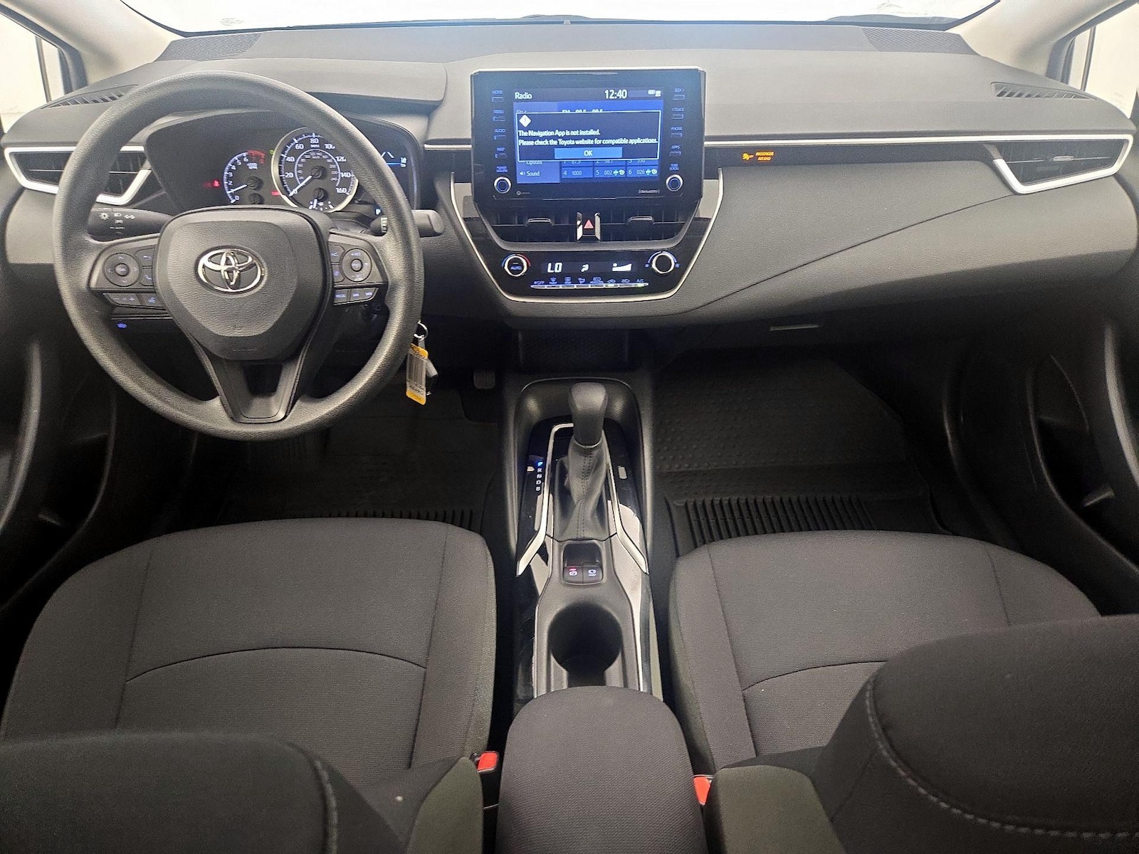 2022 Toyota Corolla LE - Photo 10