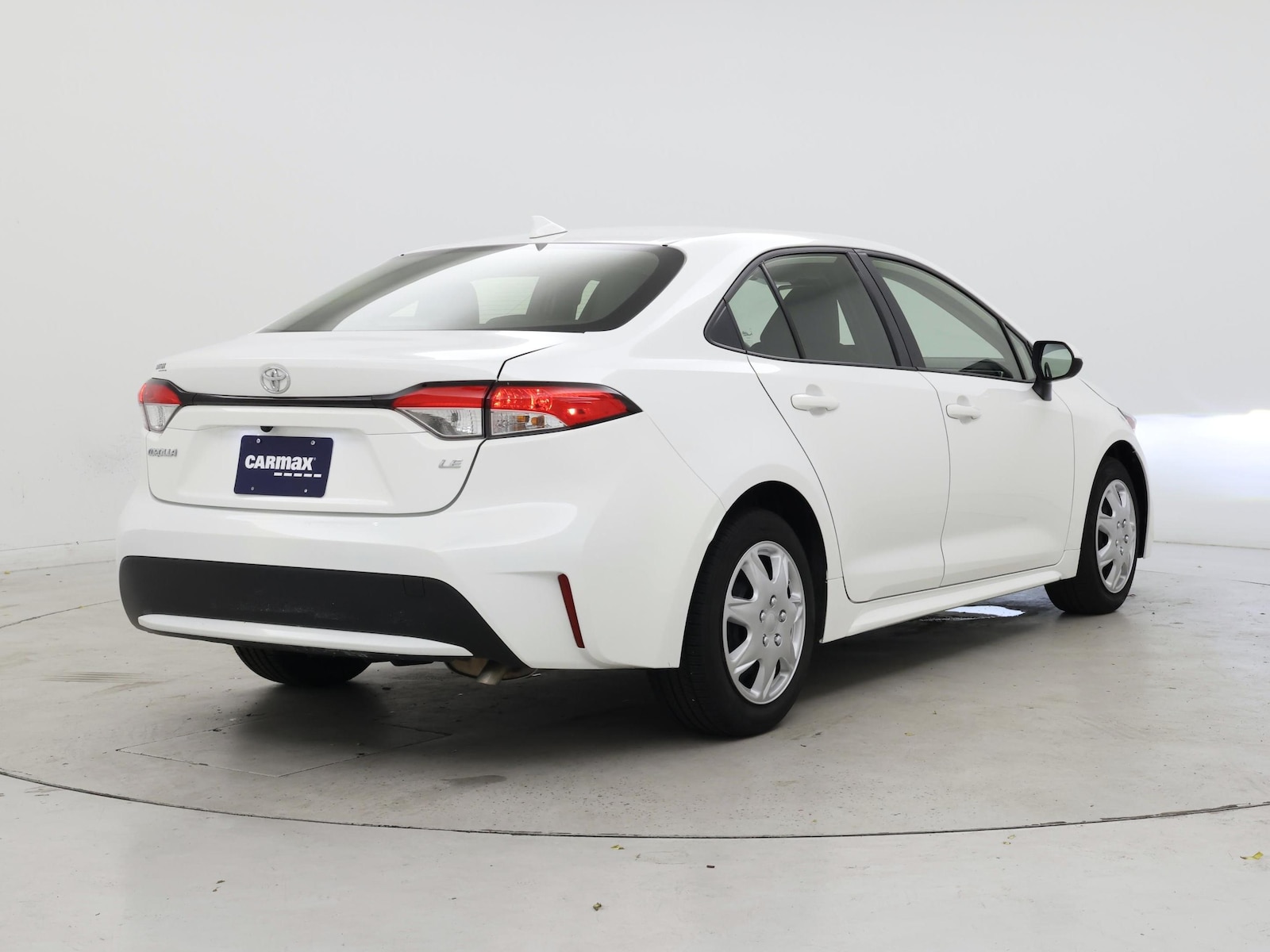 2022 Toyota Corolla LE - Photo 9