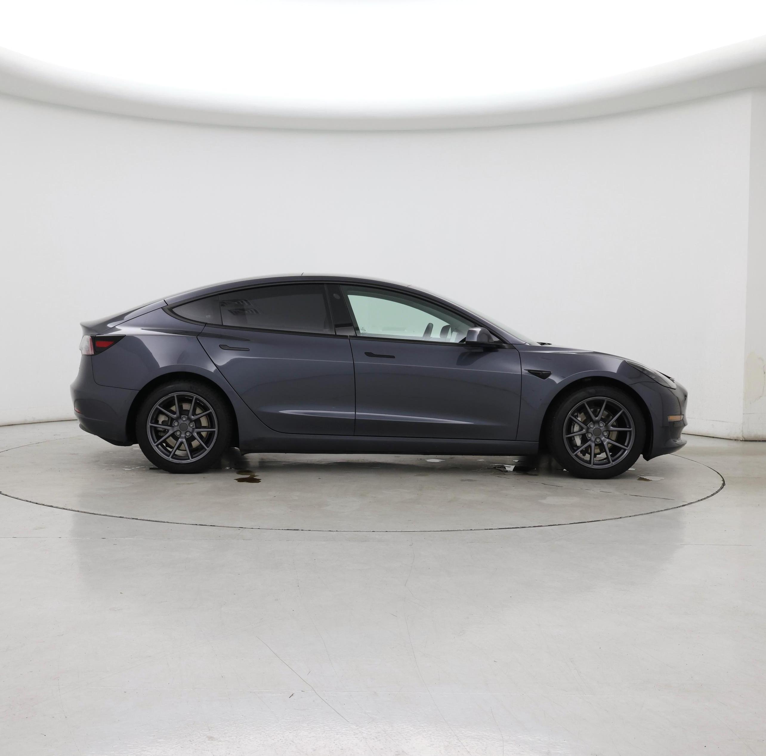 Thumbnail: 2022 Tesla Model 3 - 7
