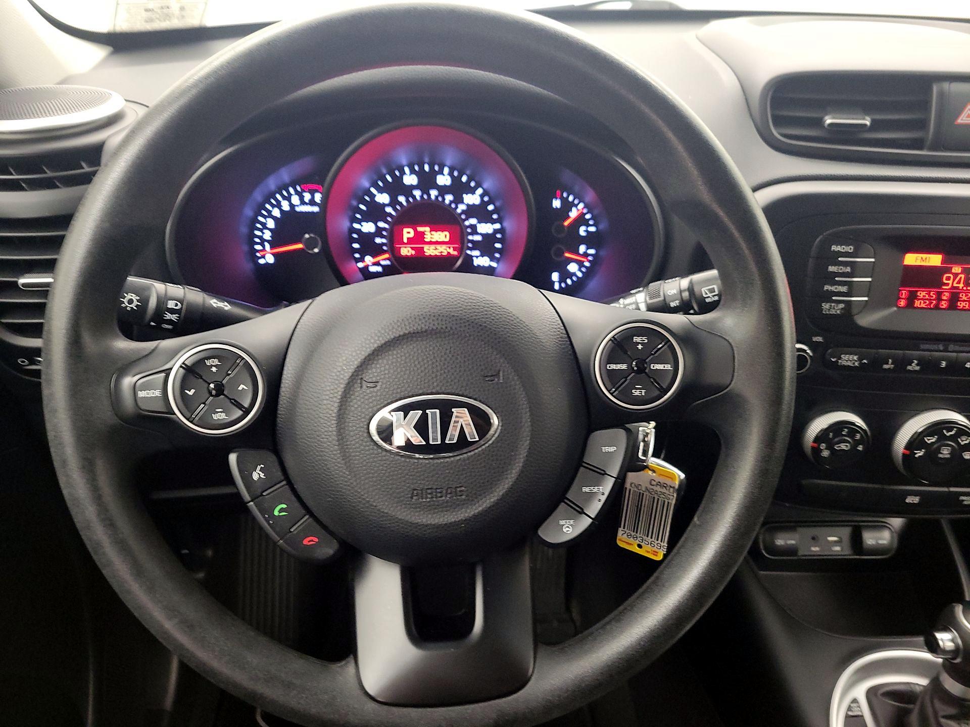 Thumbnail: 2016 Kia Soul - 10