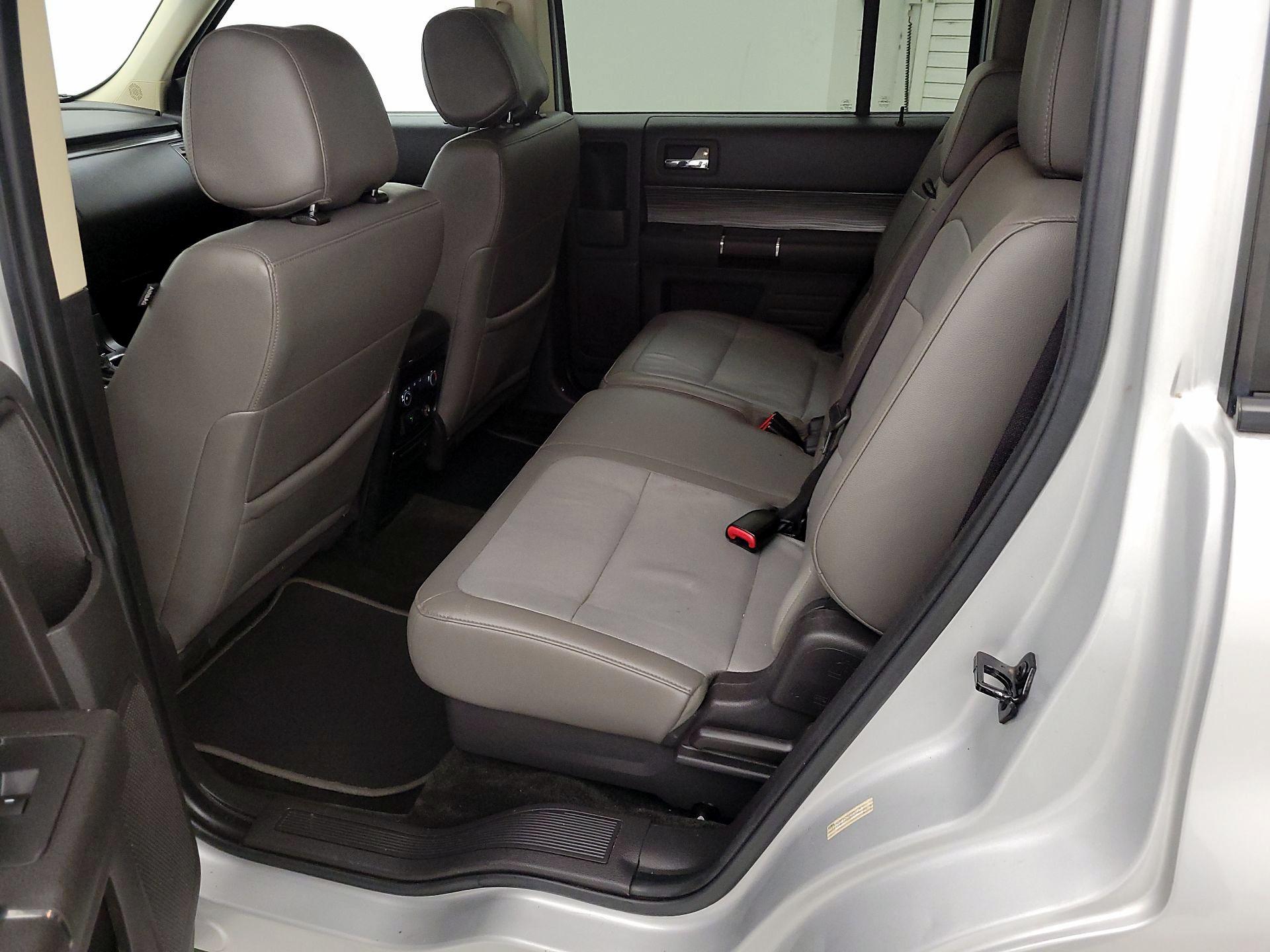 Thumbnail: 2018 Ford Flex - 20