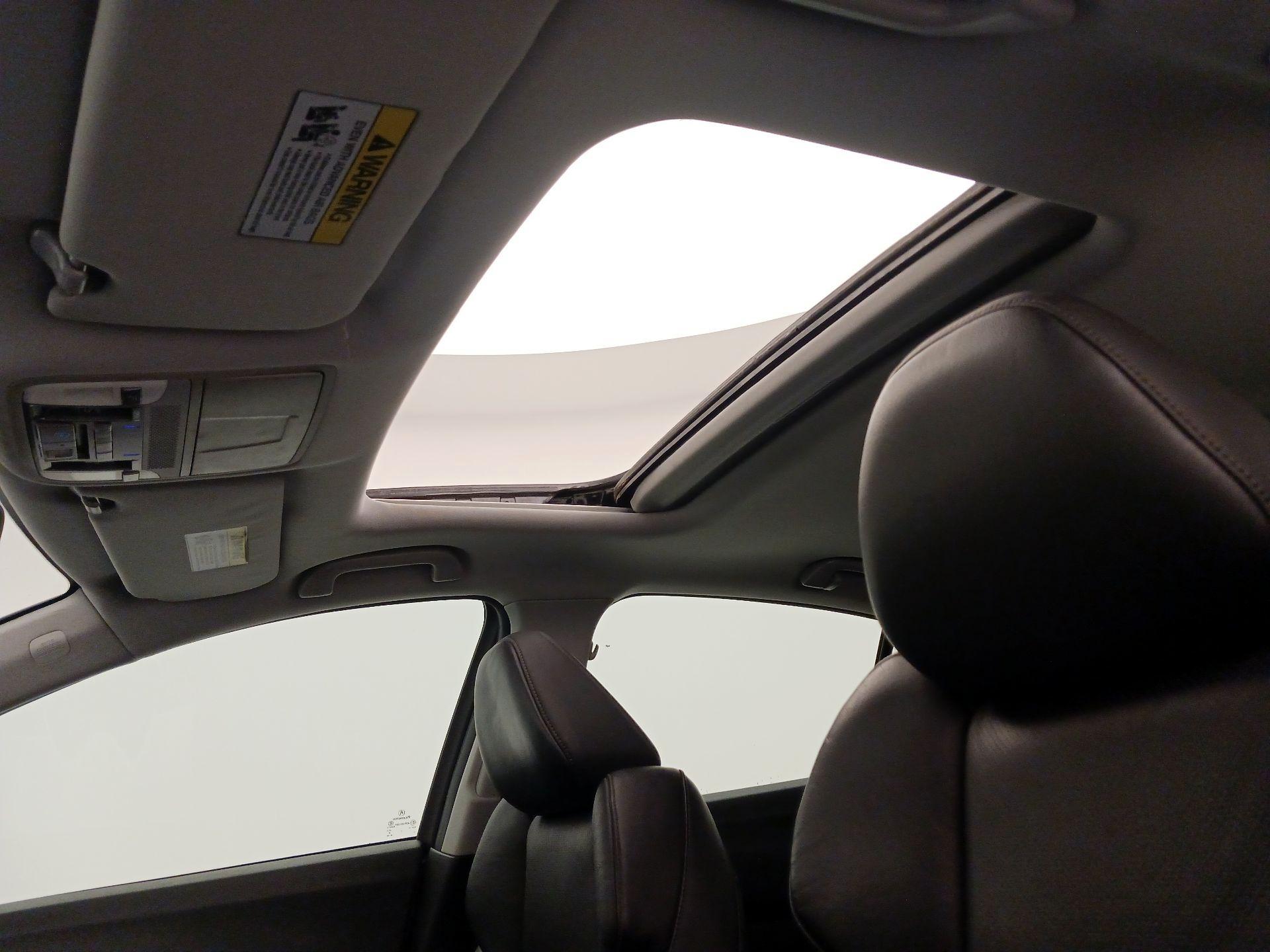 Thumbnail: 2015 Acura TLX - 20
