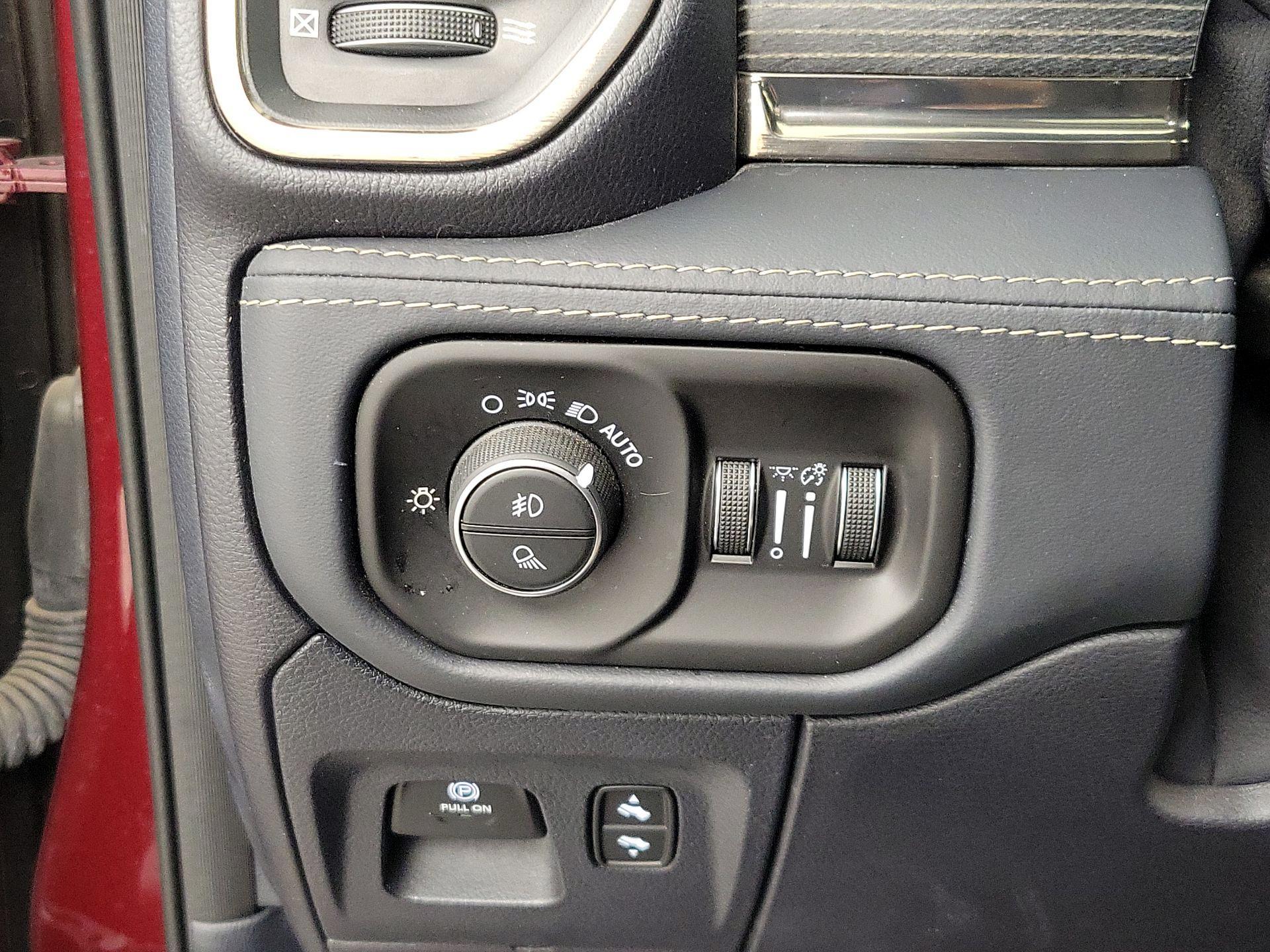Thumbnail: 2021 RAM 1500 - 13