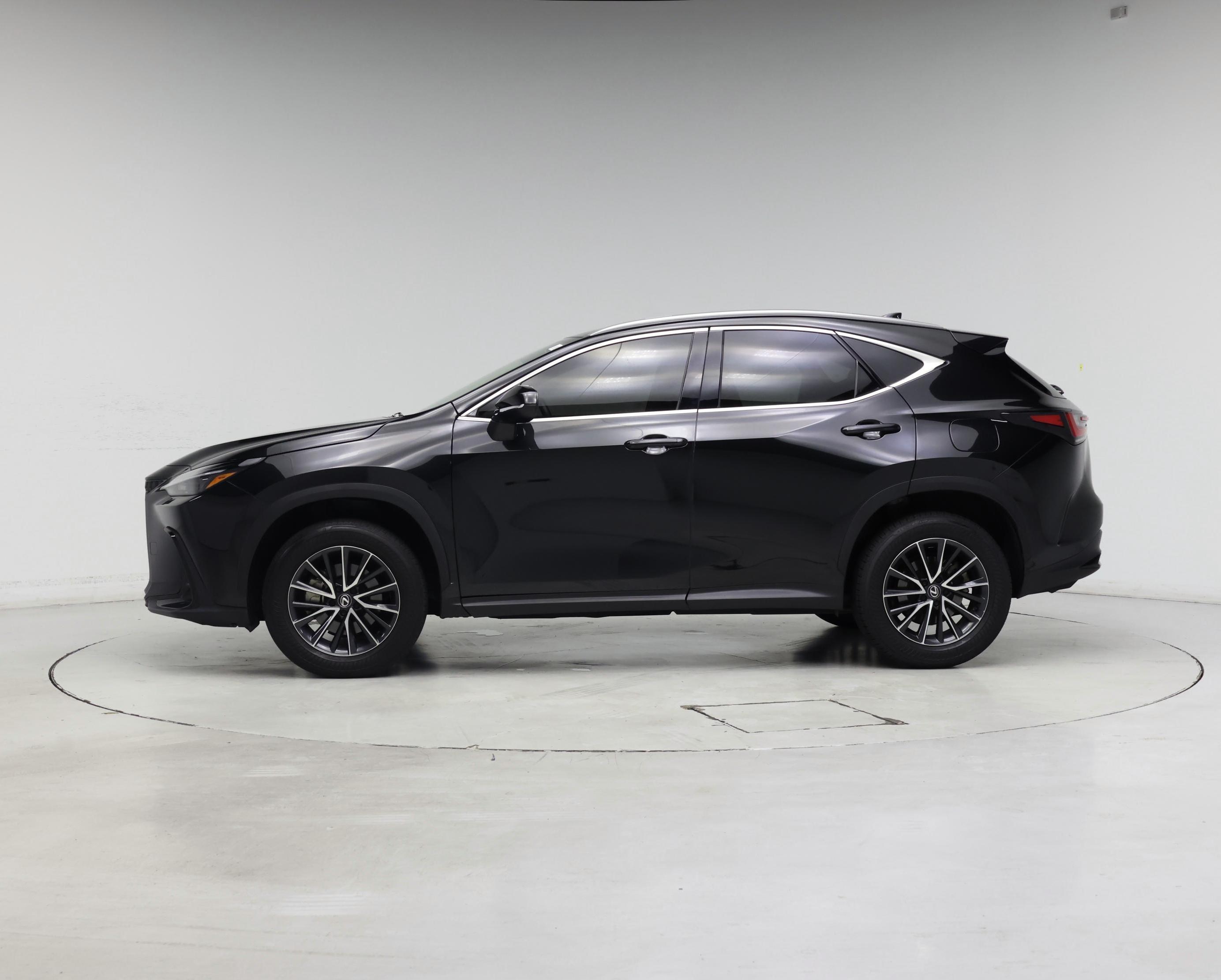 Thumbnail: 2024 Lexus NX - 3