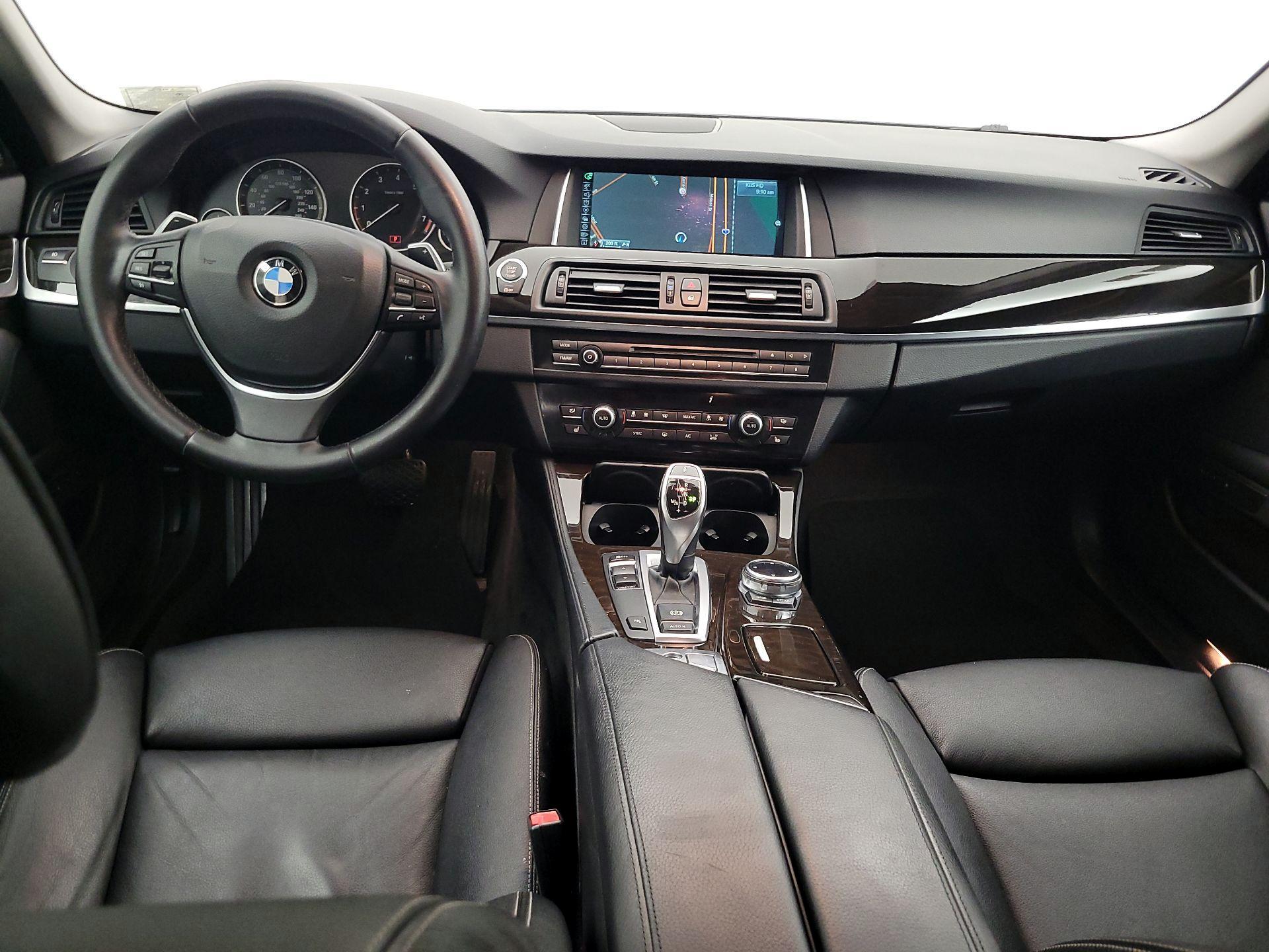 Thumbnail: 2014 BMW 5 Series - 9