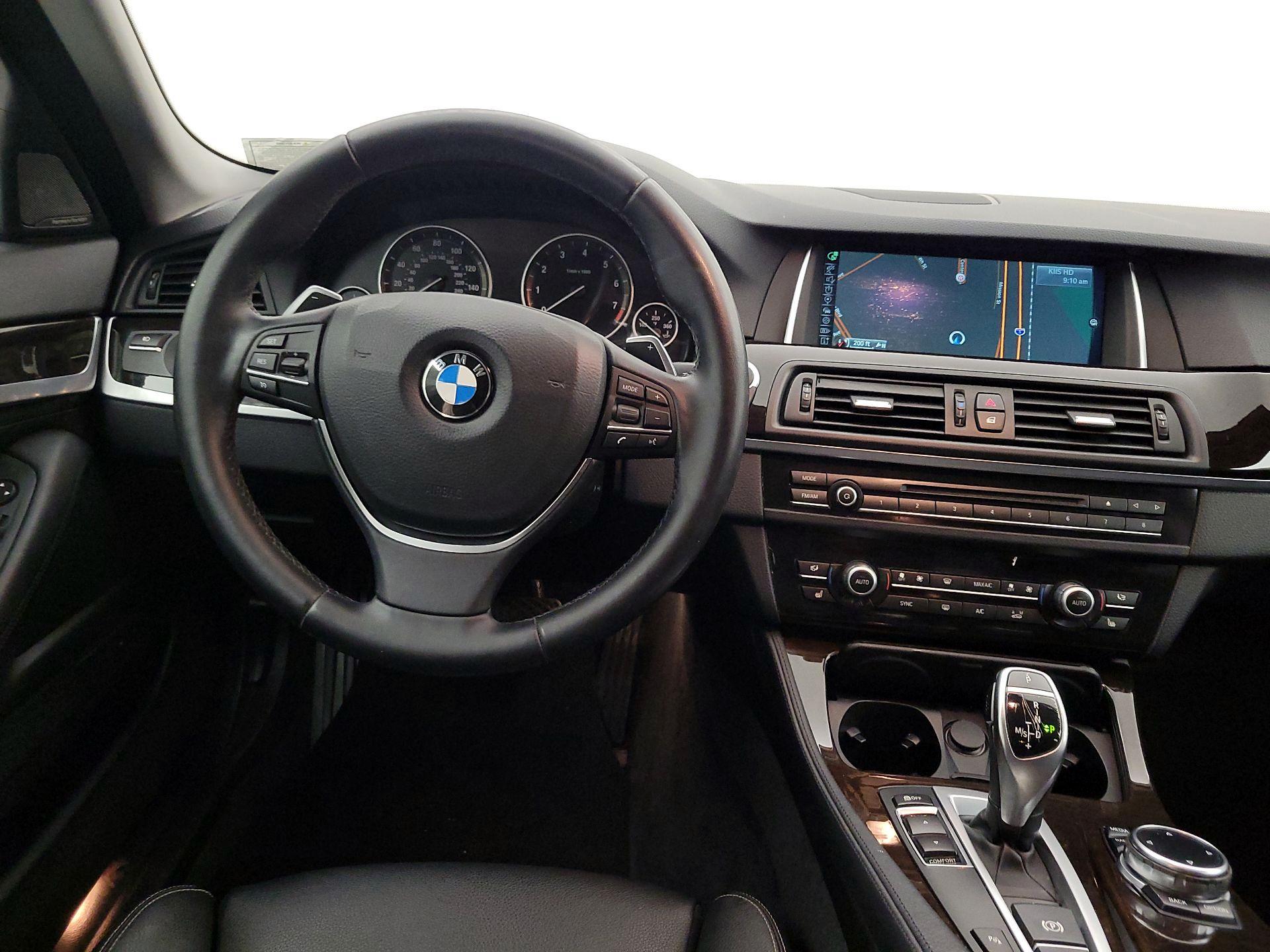 Thumbnail: 2014 BMW 5 Series - 10