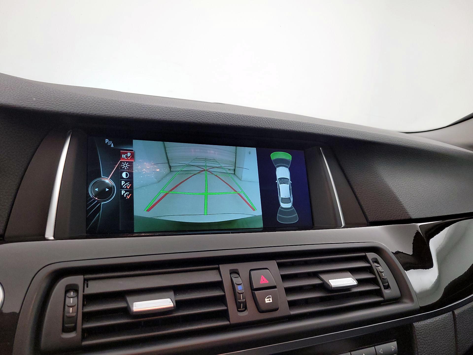 Thumbnail: 2014 BMW 5 Series - 15