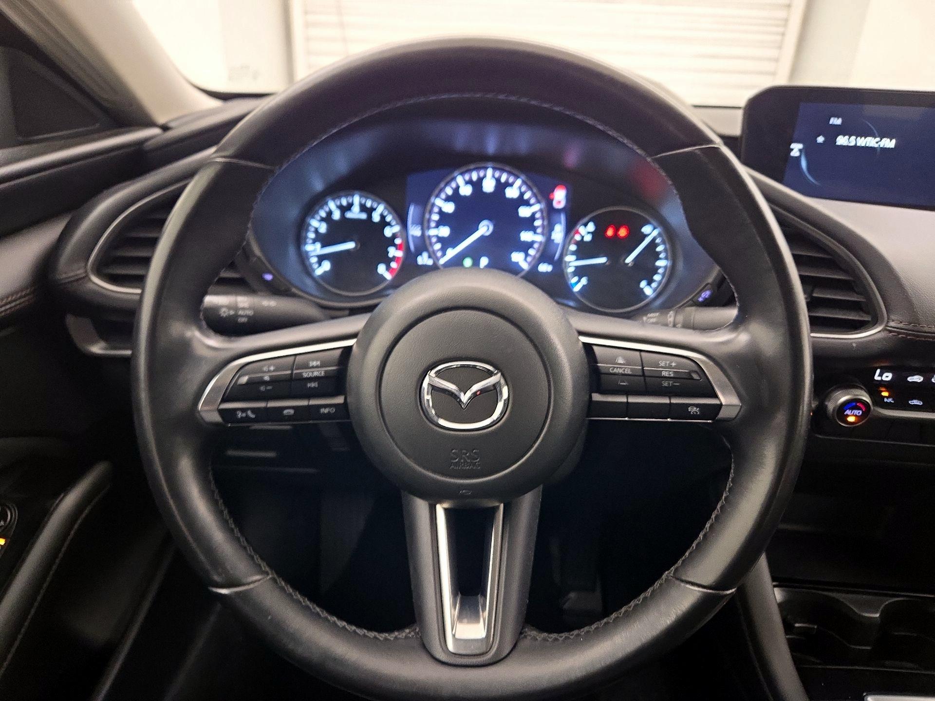 Thumbnail: 2025 Mazda Mazda3 - 10