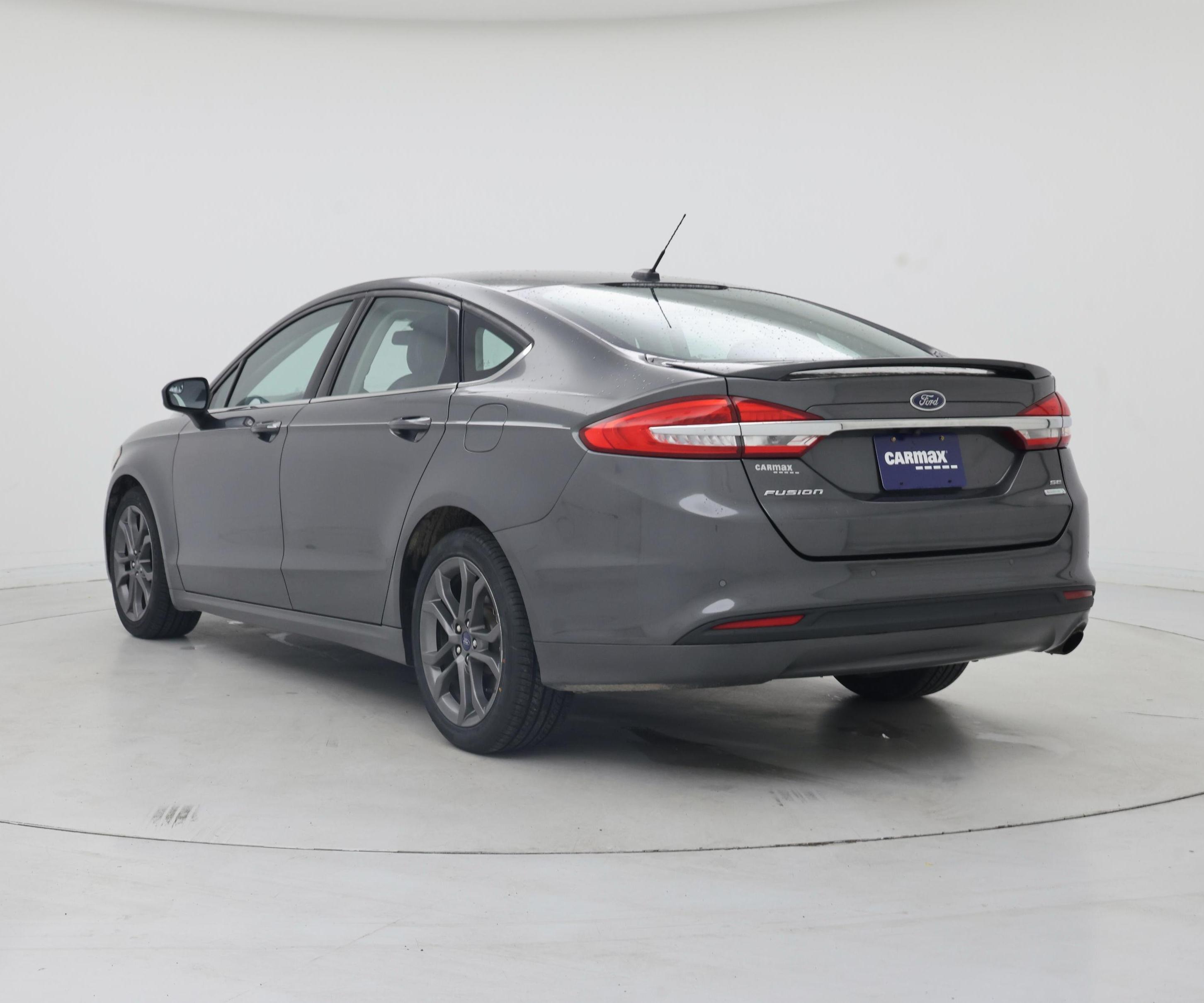 Thumbnail: 2017 Ford Fusion - 2