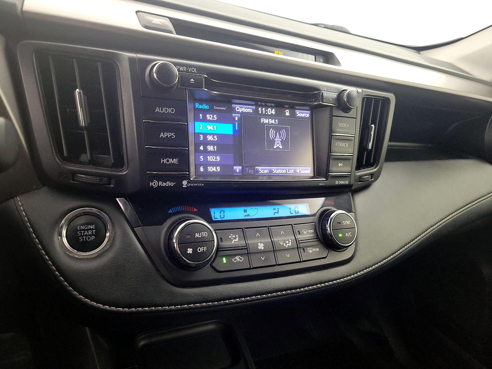 Thumbnail: 2018 Toyota RAV4 - 15