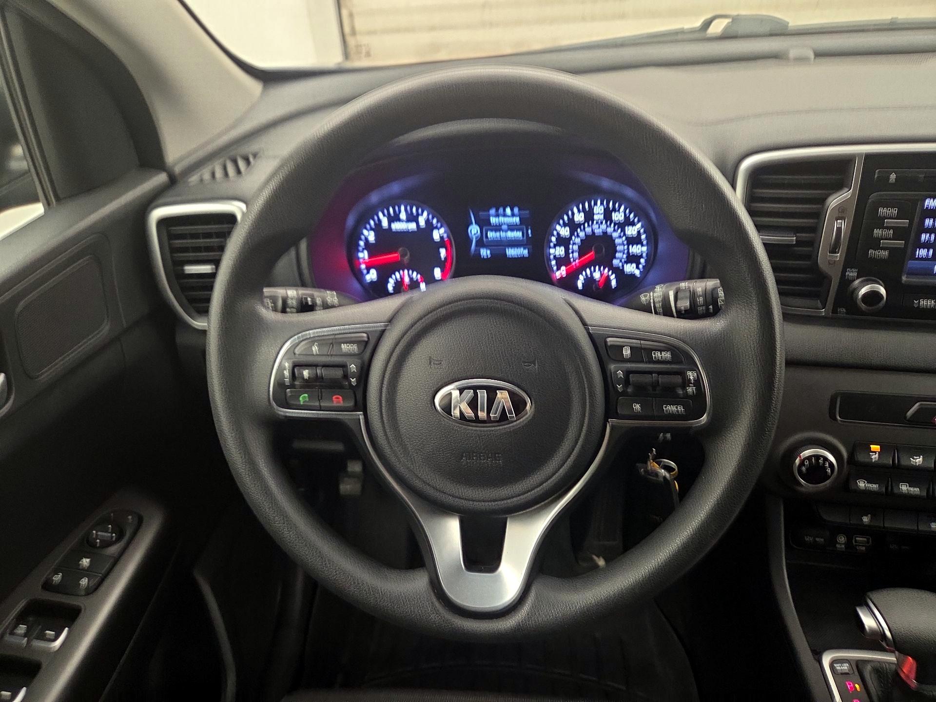 Thumbnail: 2017 Kia Sportage - 10