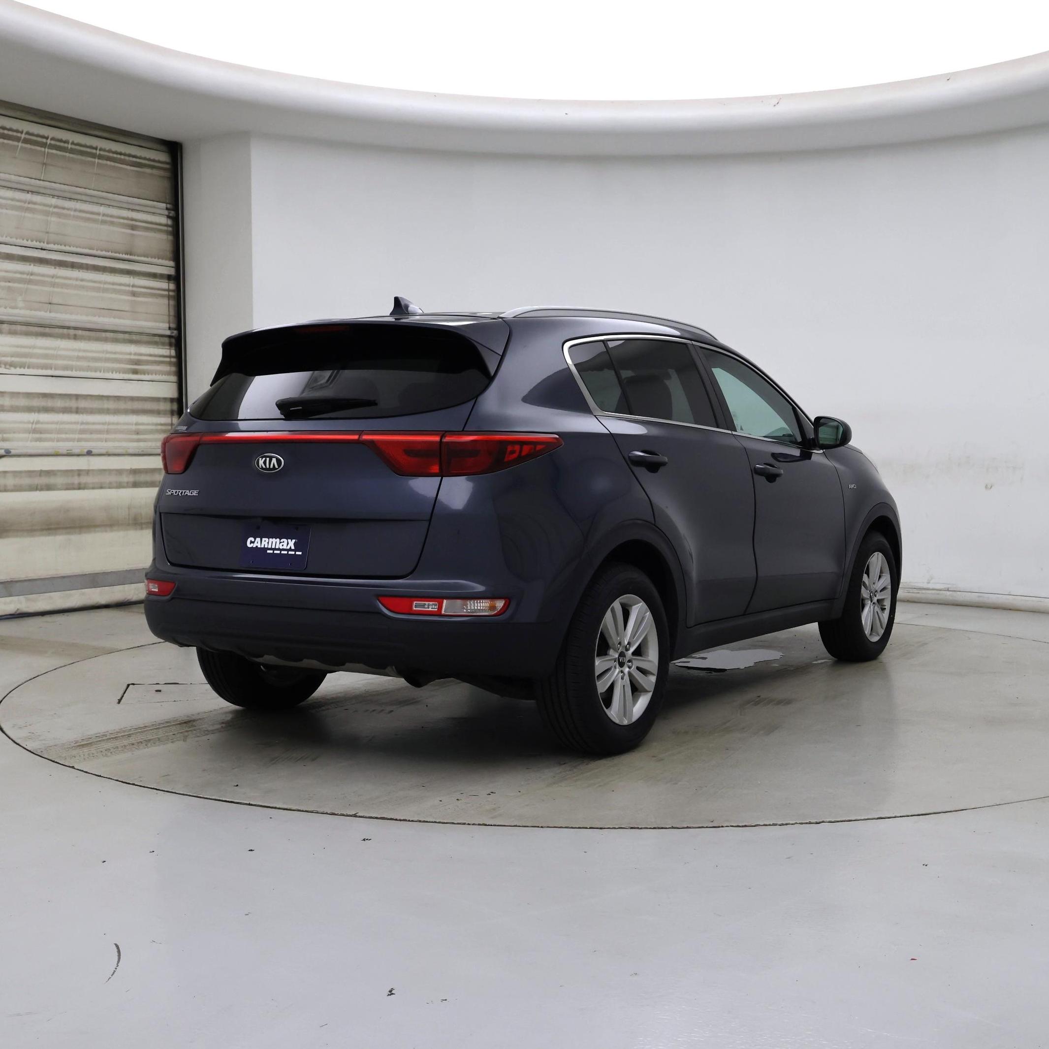 Thumbnail: 2017 Kia Sportage - 8